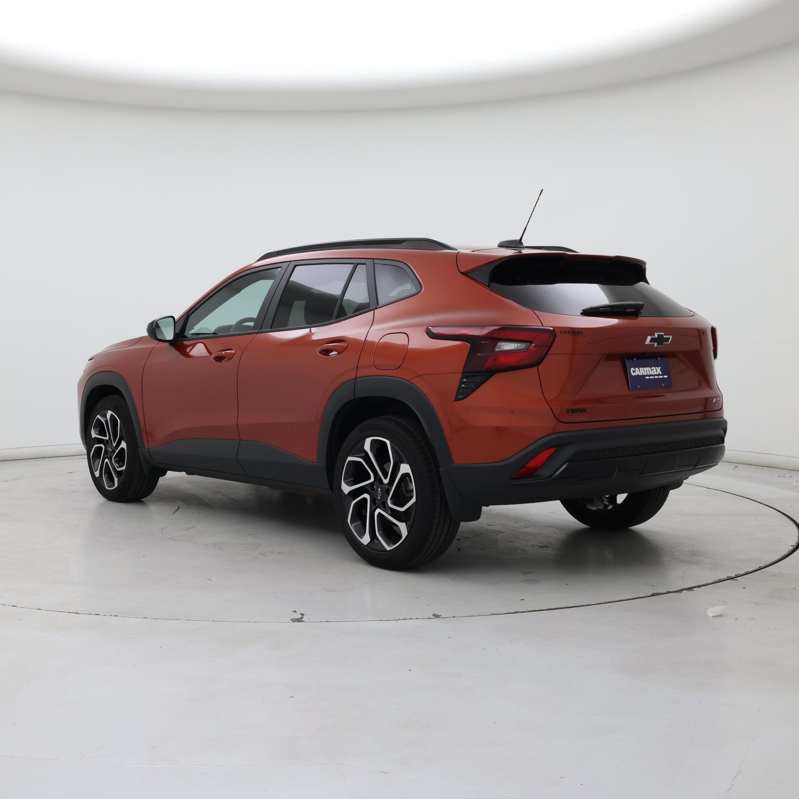 Thumbnail: 2024 Chevrolet Trax - 2