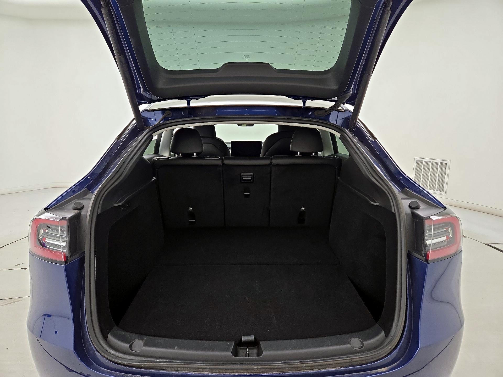 Thumbnail: 2024 Tesla Model Y - 20