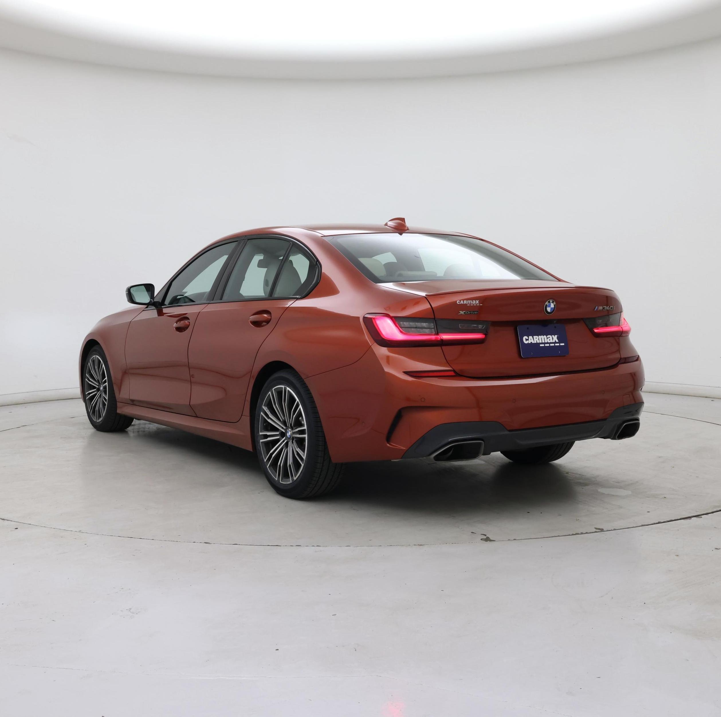 Thumbnail: 2021 BMW 3 Series - 2