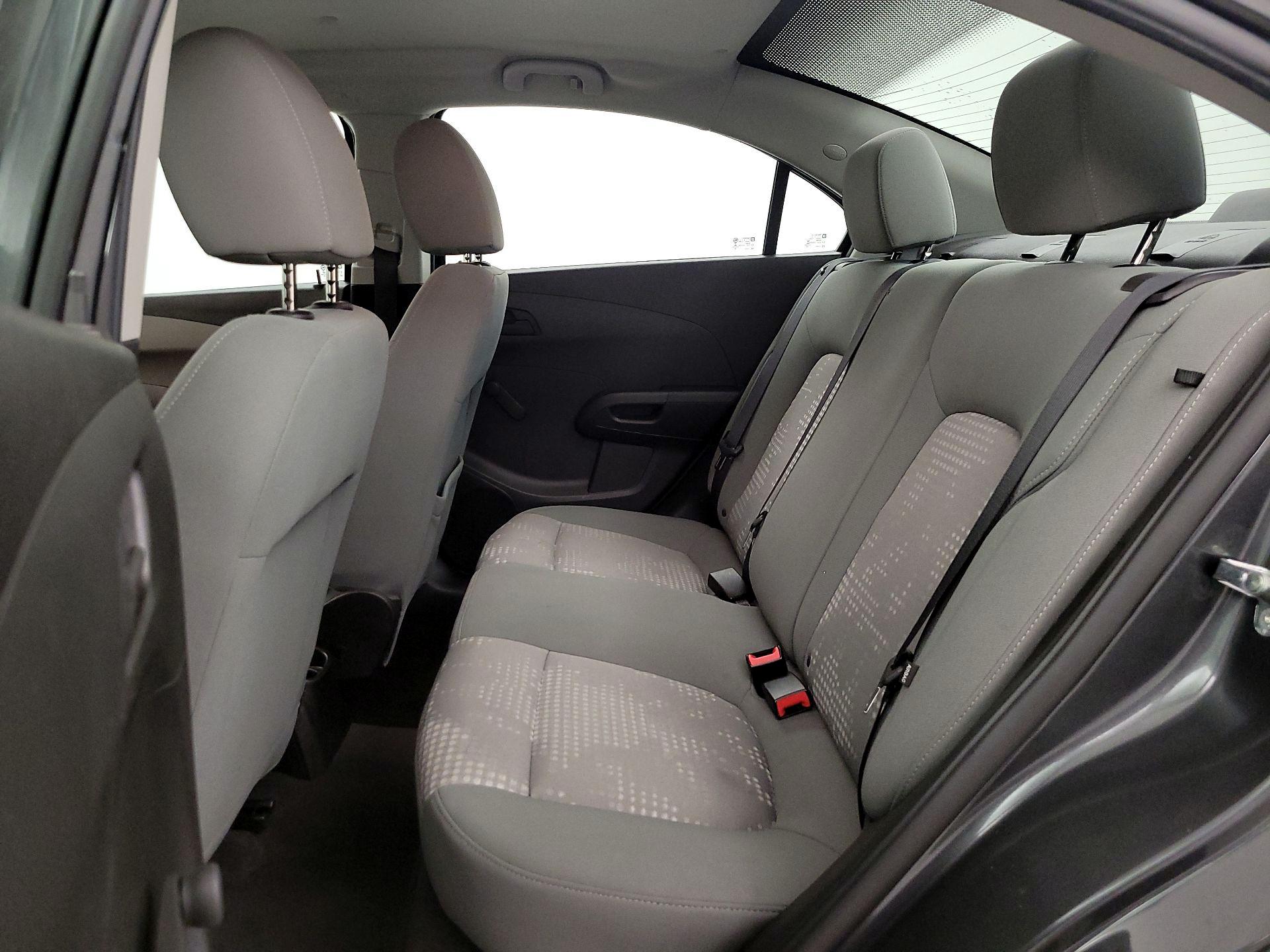 Thumbnail: 2016 Chevrolet Sonic - 17