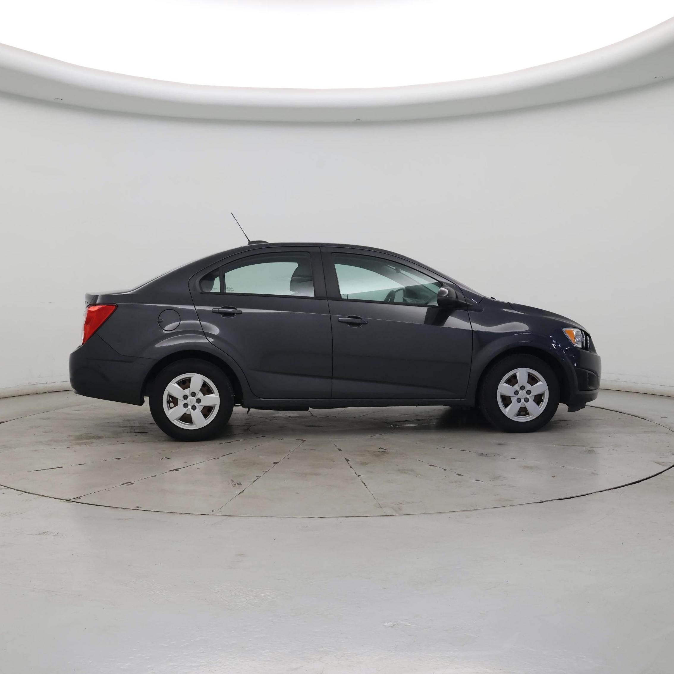 Thumbnail: 2016 Chevrolet Sonic - 7