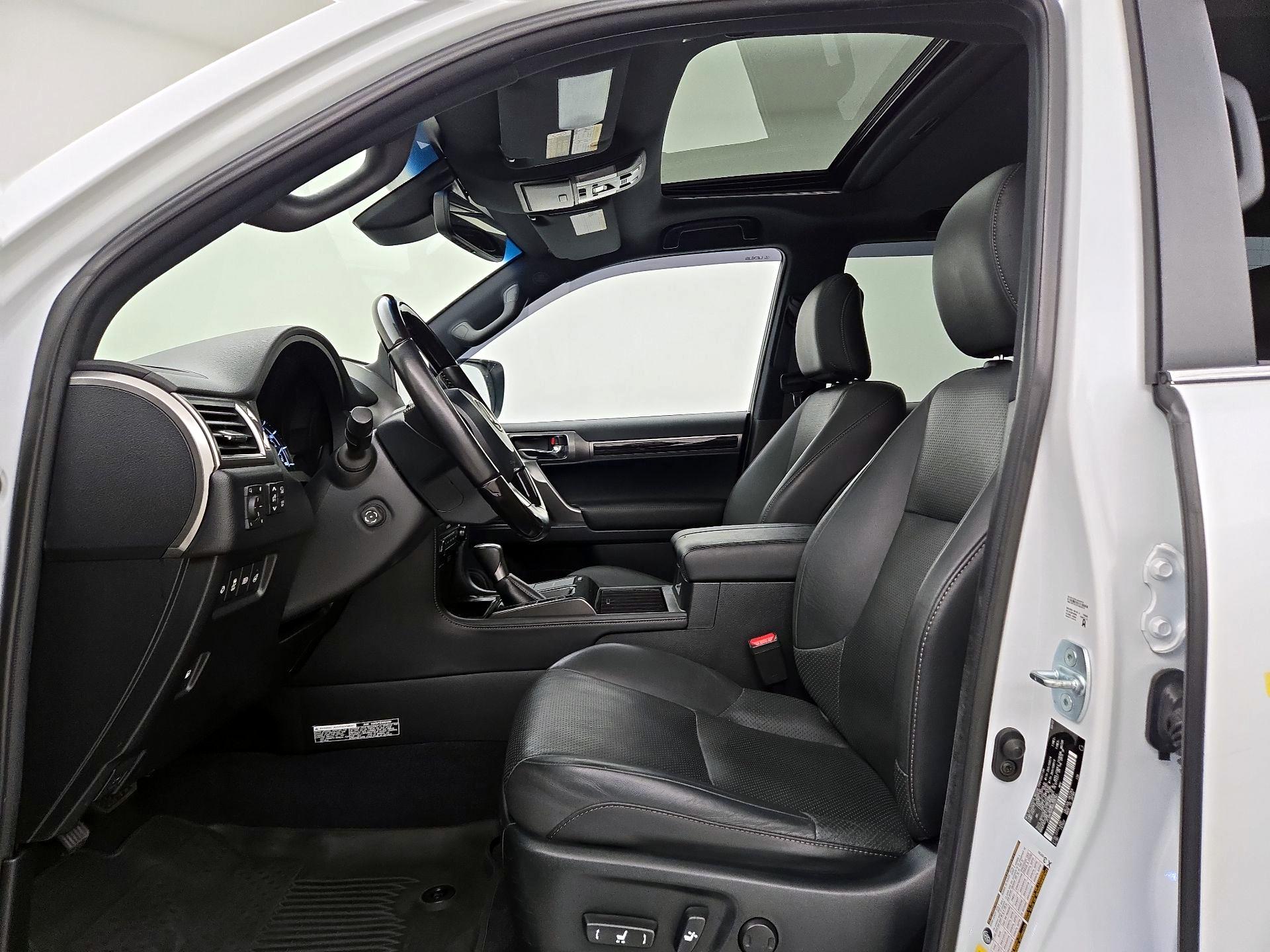 Thumbnail: 2022 Lexus GX - 11