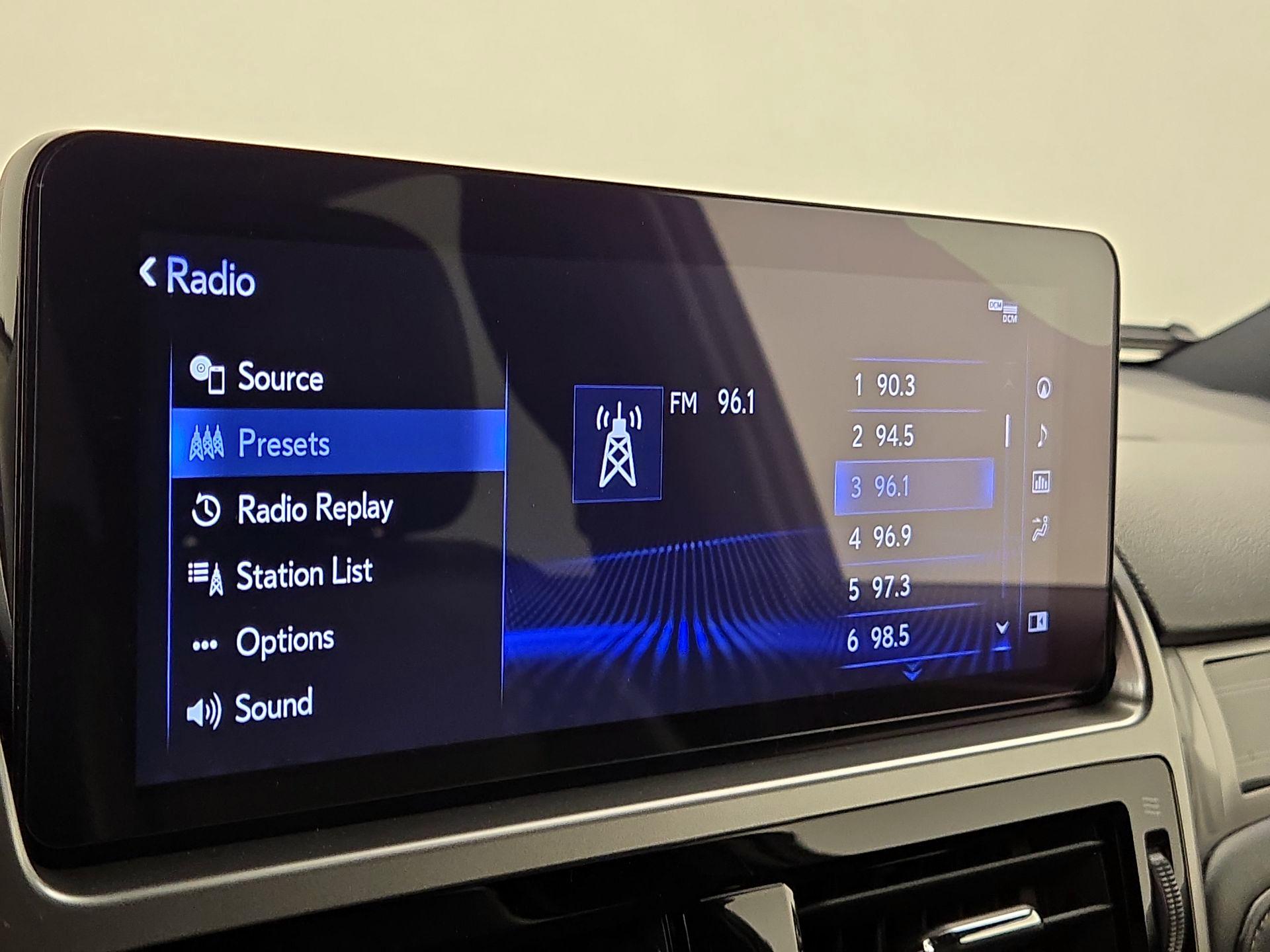 Thumbnail: 2022 Lexus GX - 15