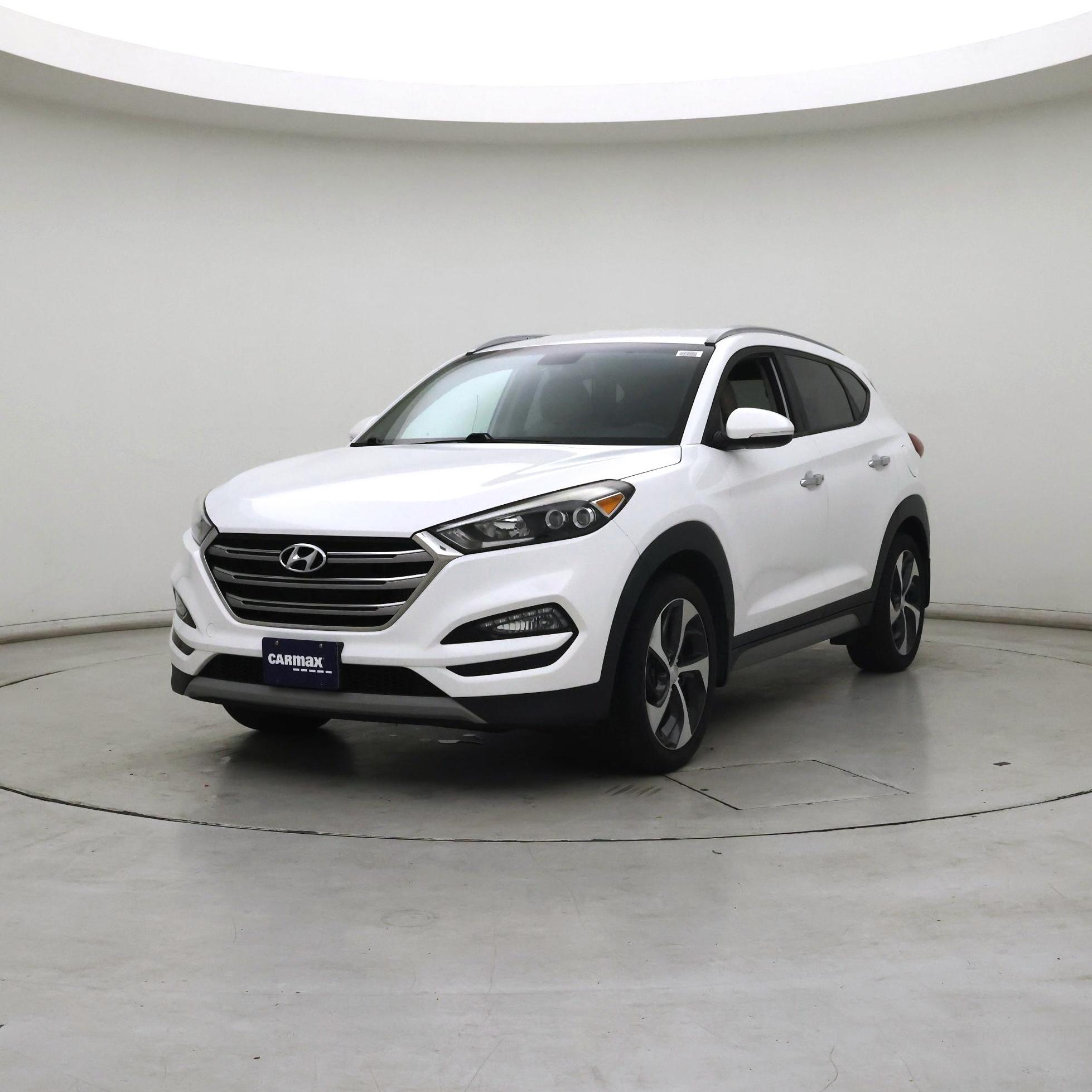 Thumbnail: 2017 Hyundai Tucson - 4