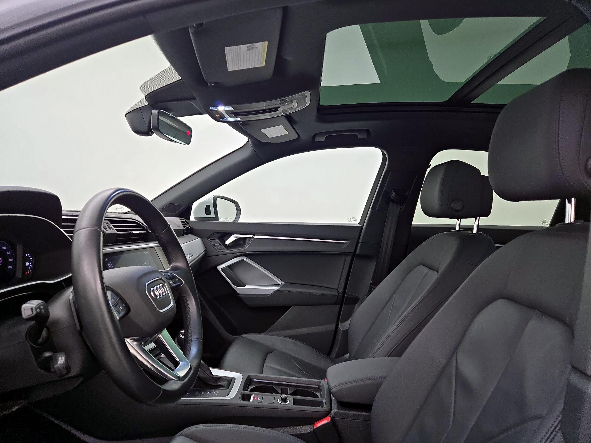 Thumbnail: 2021 Audi Q3 - 19