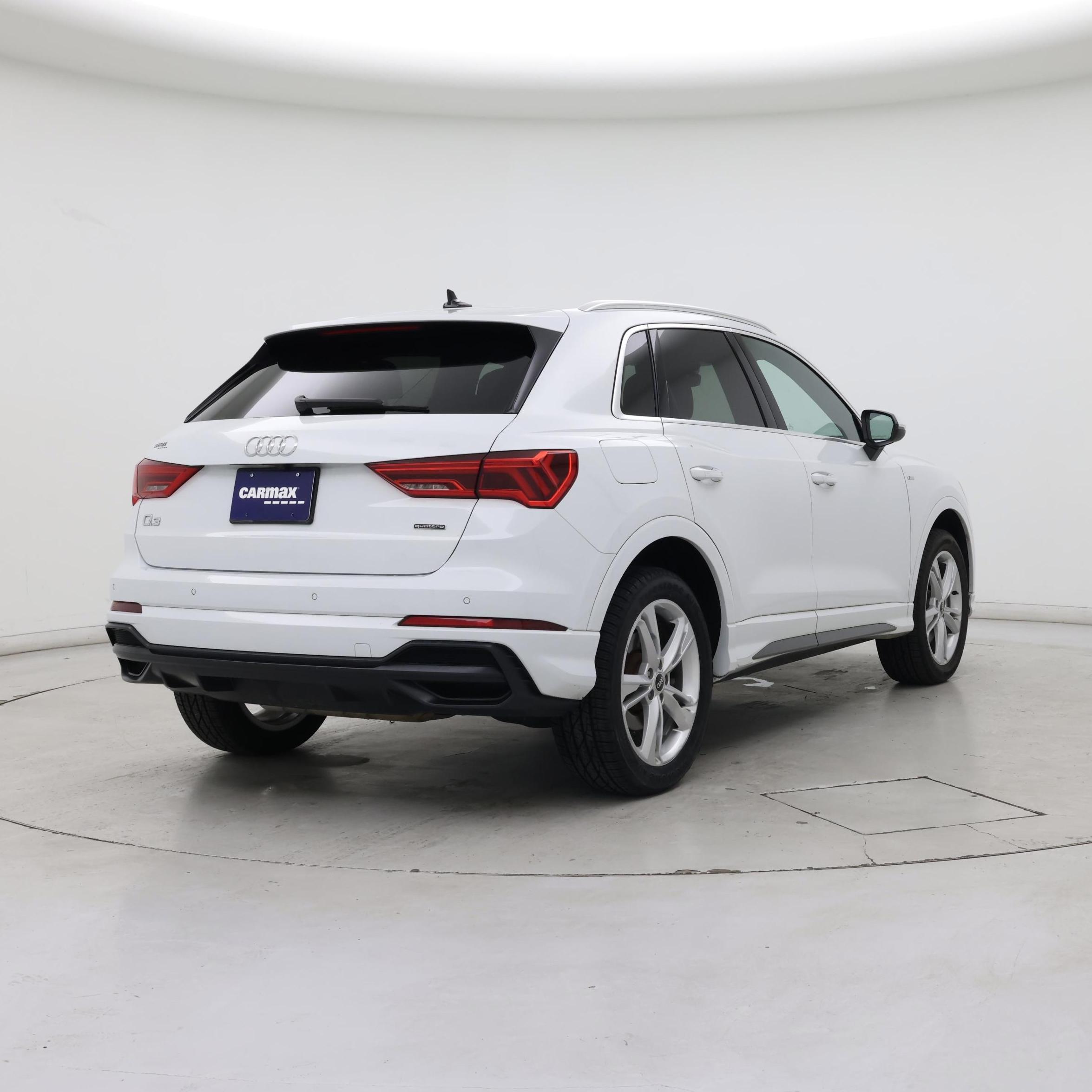 Thumbnail: 2021 Audi Q3 - 8