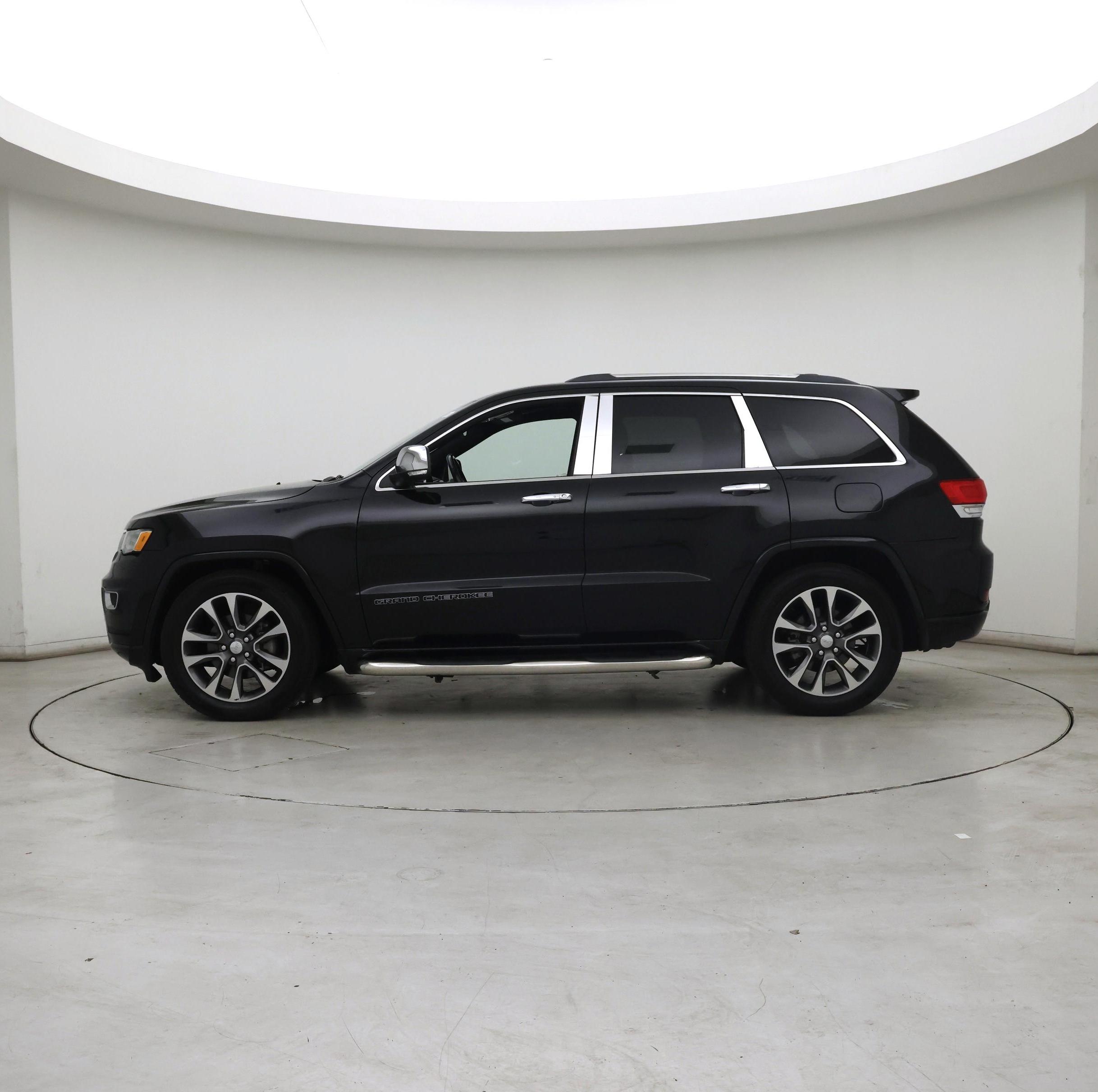 Thumbnail: 2018 Jeep Grand Cherokee - 3