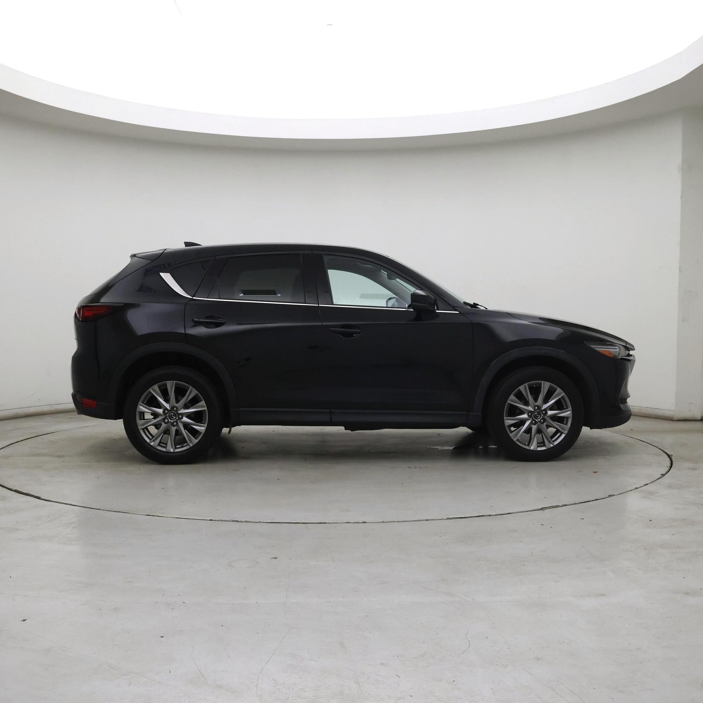 Thumbnail: 2020 Mazda CX-5 - 7