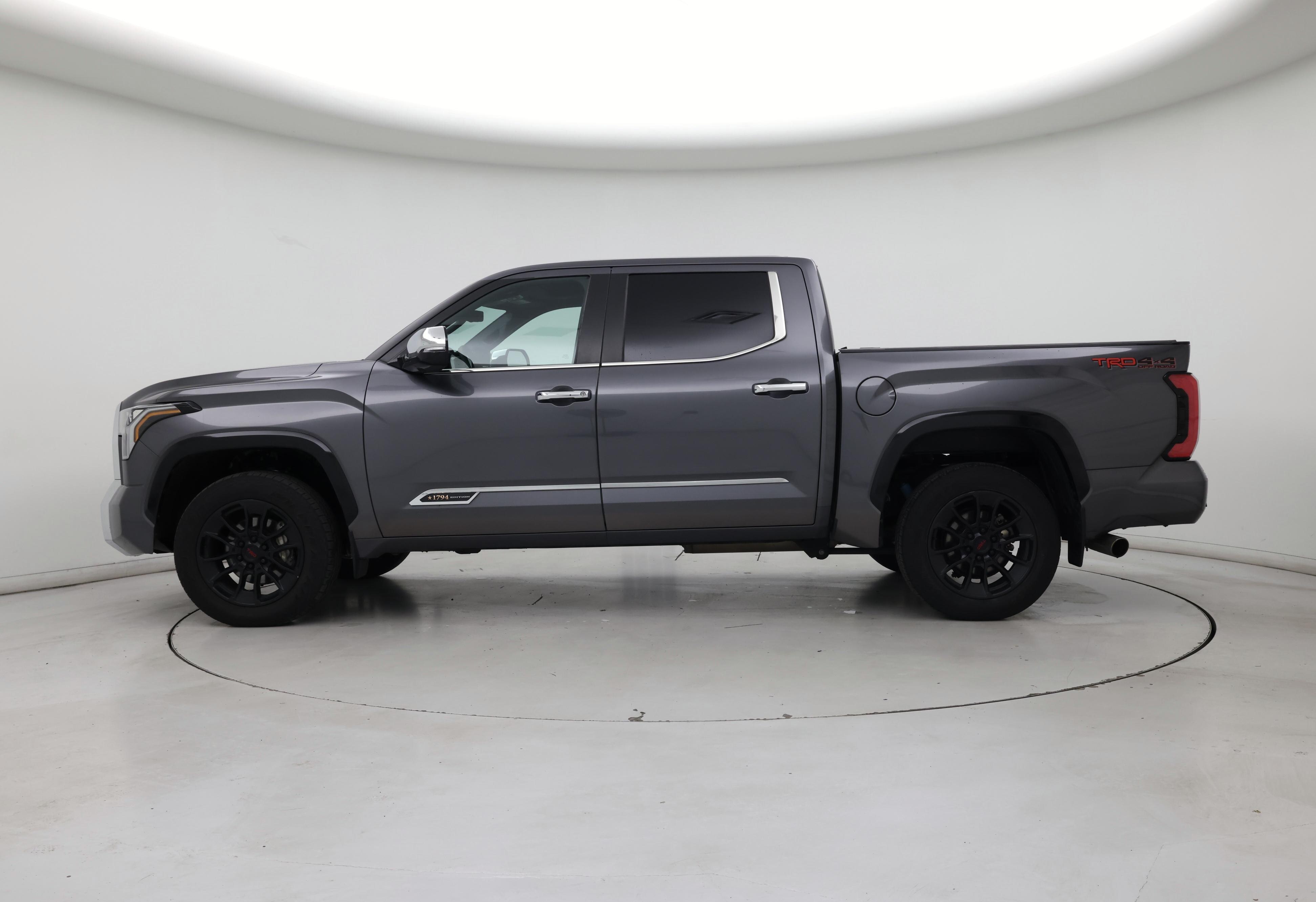 Thumbnail: 2024 Toyota Tundra - 3