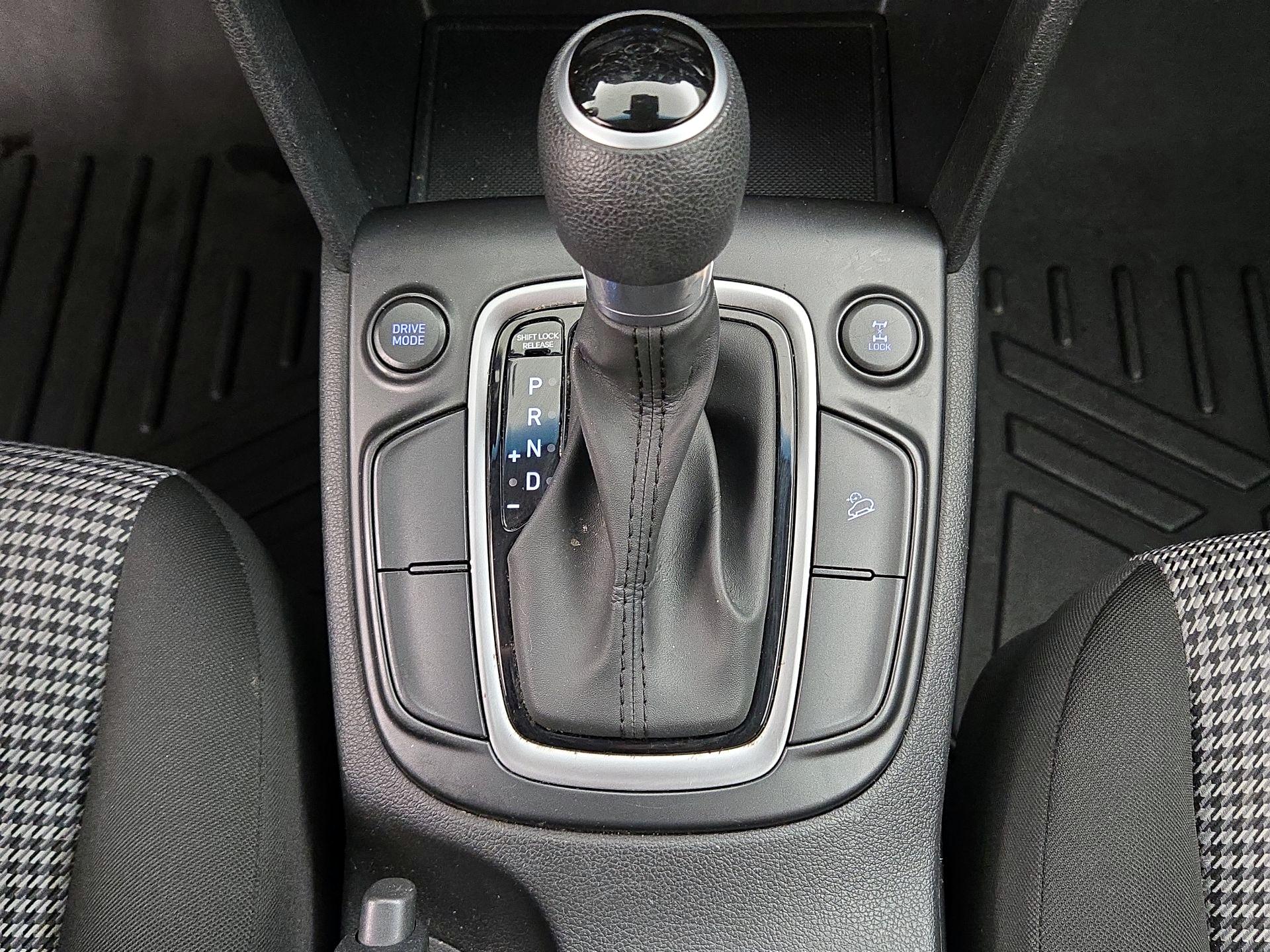 Thumbnail: 2020 Hyundai Kona - 16