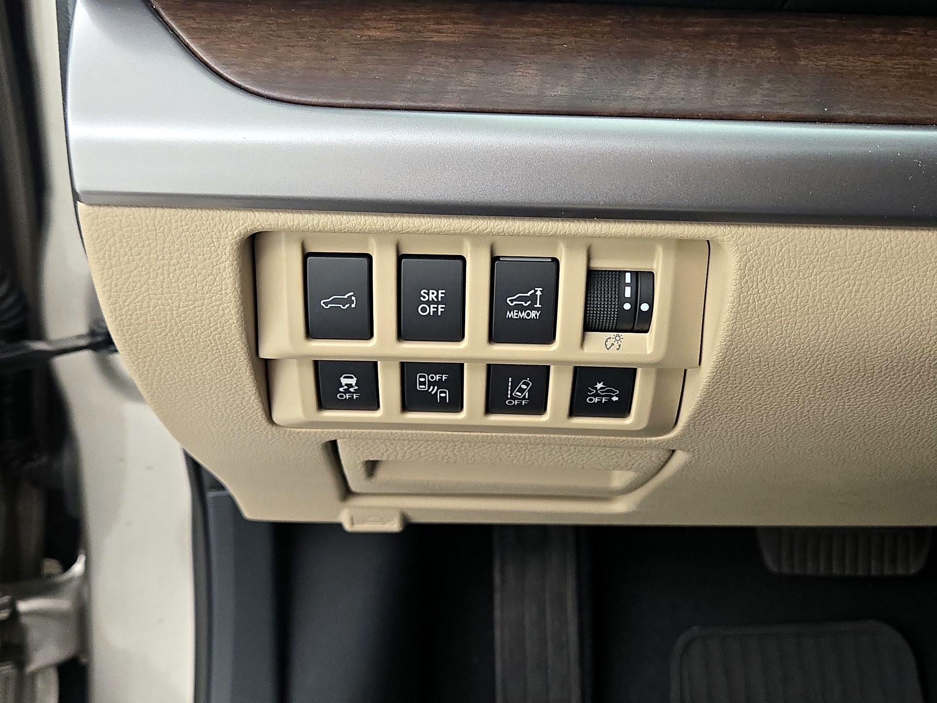 Thumbnail: 2017 Subaru Outback - 13