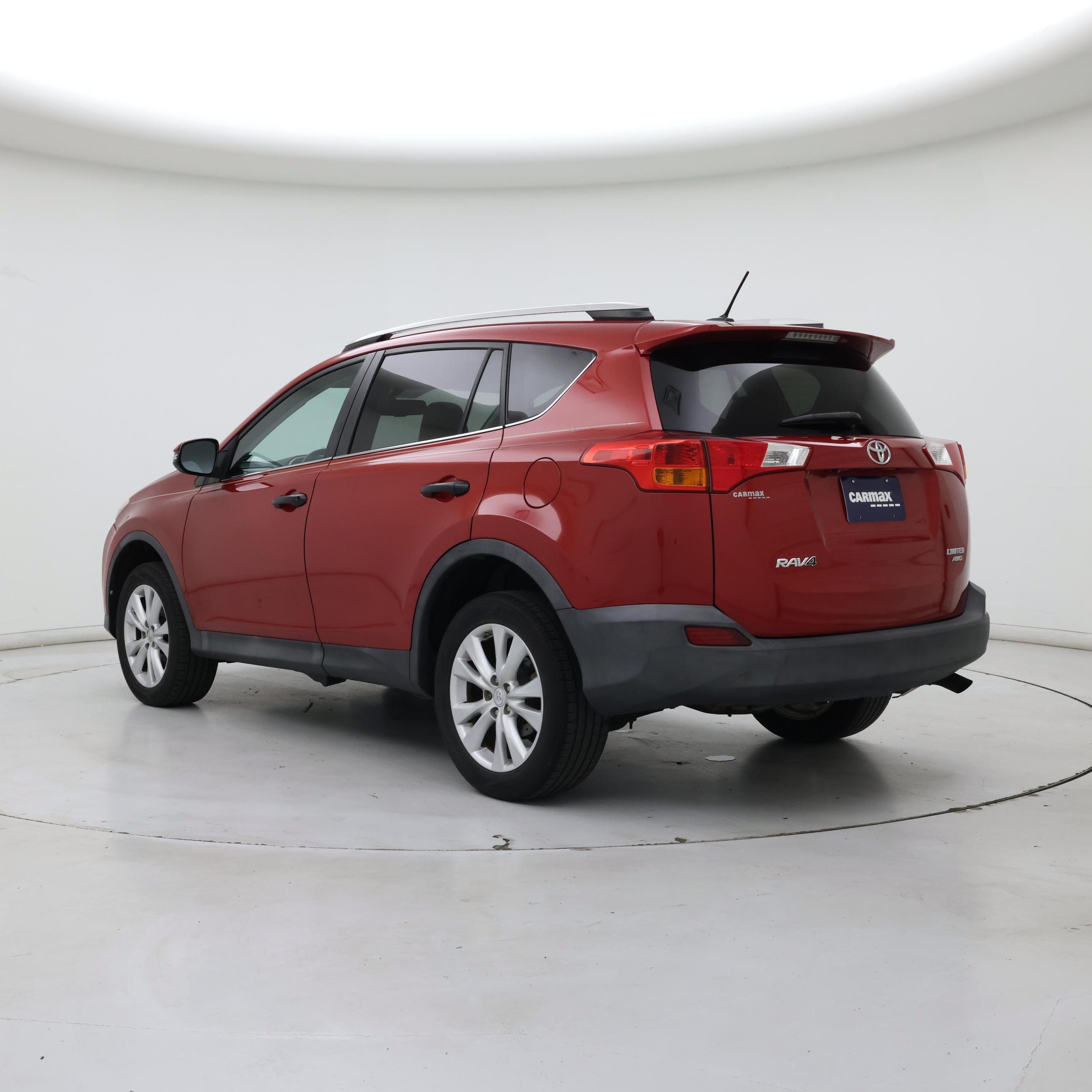 Thumbnail: 2014 Toyota RAV4 - 2