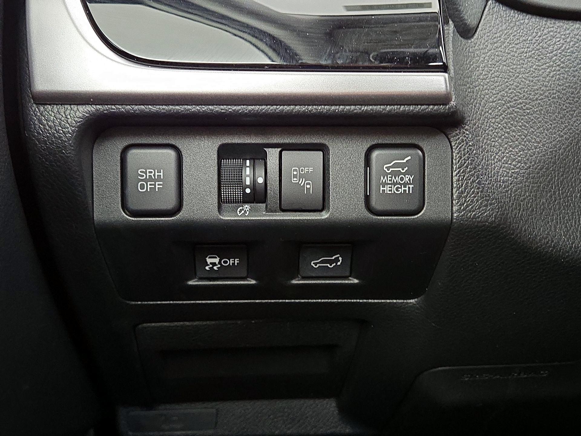 Thumbnail: 2017 Subaru Forester - 13