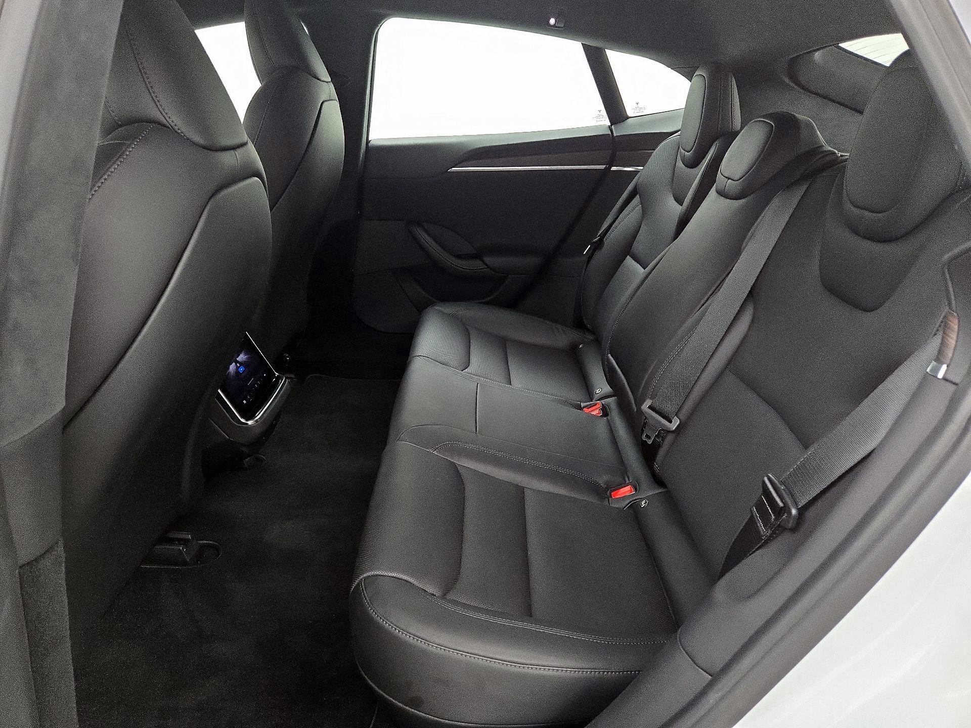 Thumbnail: 2021 Tesla Model S - 18