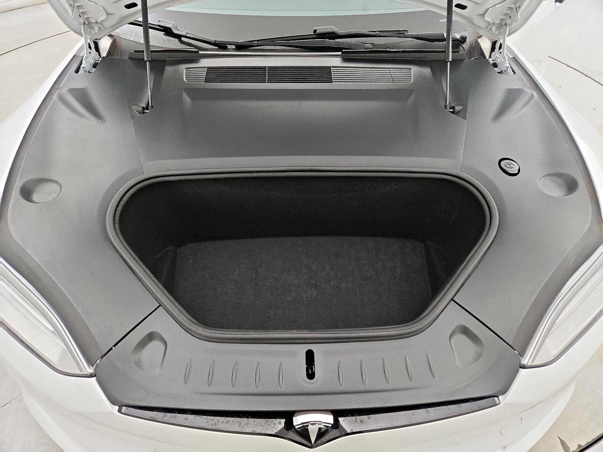 Thumbnail: 2021 Tesla Model S - 20