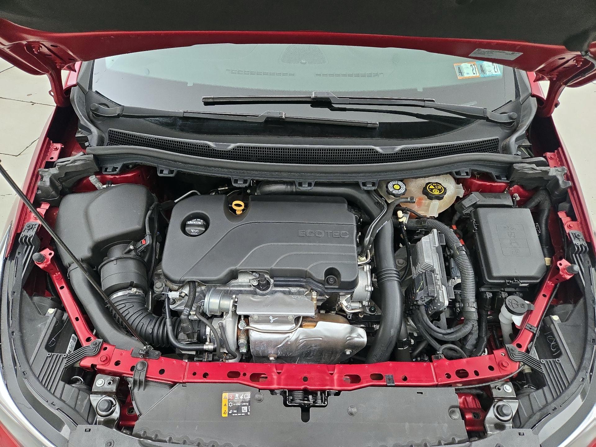 Thumbnail: 2019 Chevrolet Cruze - 20