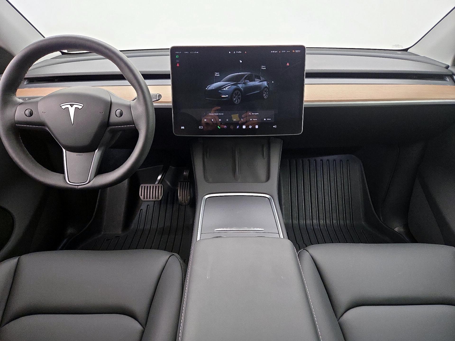 Thumbnail: 2025 Tesla Model Y - 9