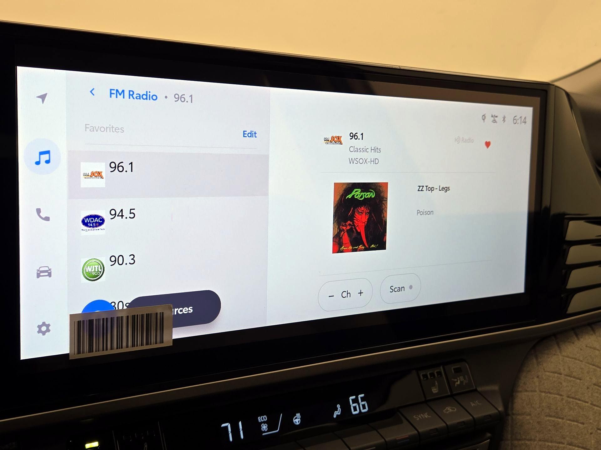 Thumbnail: 2025 Toyota Camry - 14