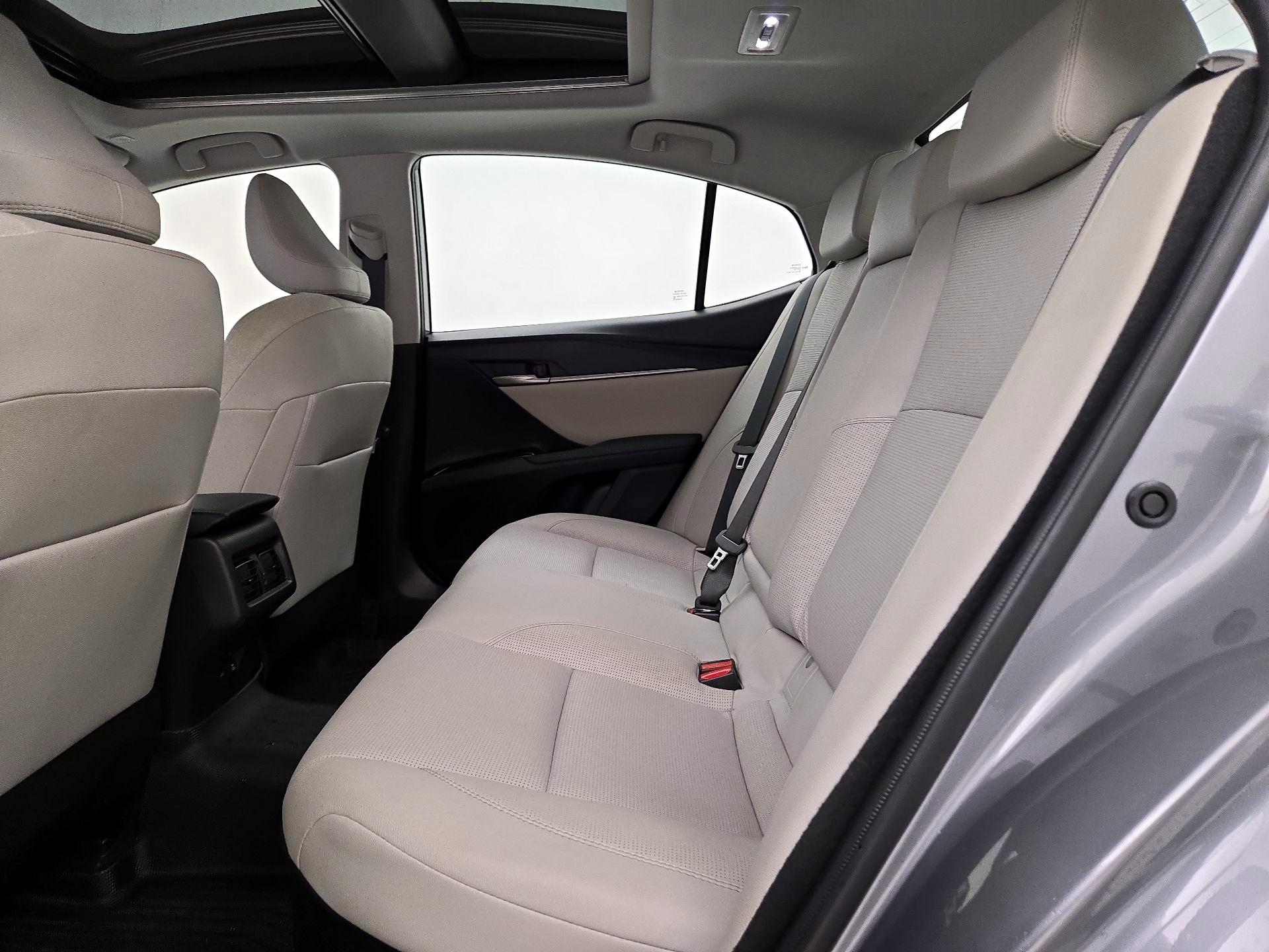 Thumbnail: 2025 Toyota Camry - 19