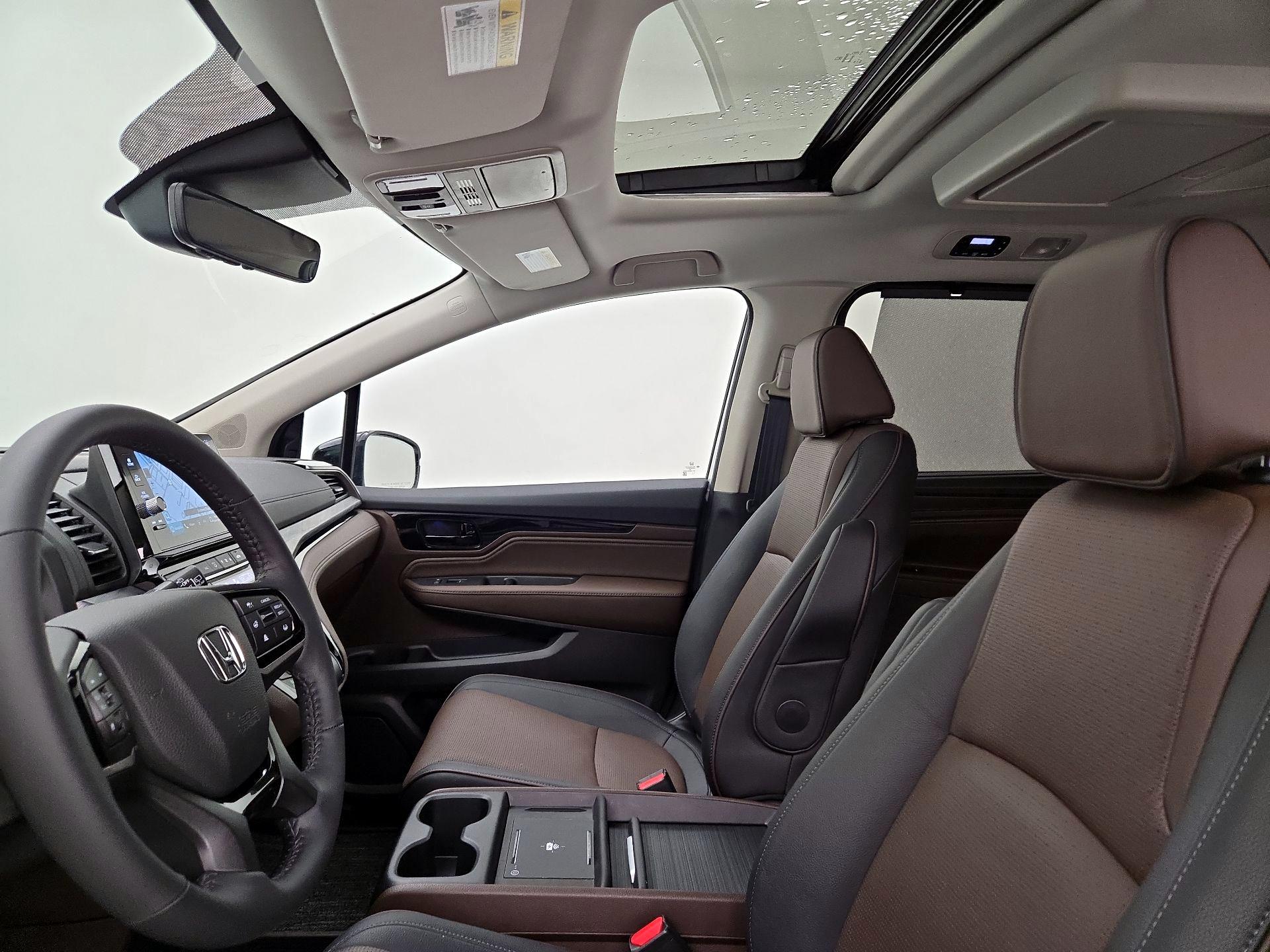 Thumbnail: 2025 Honda Odyssey - 20