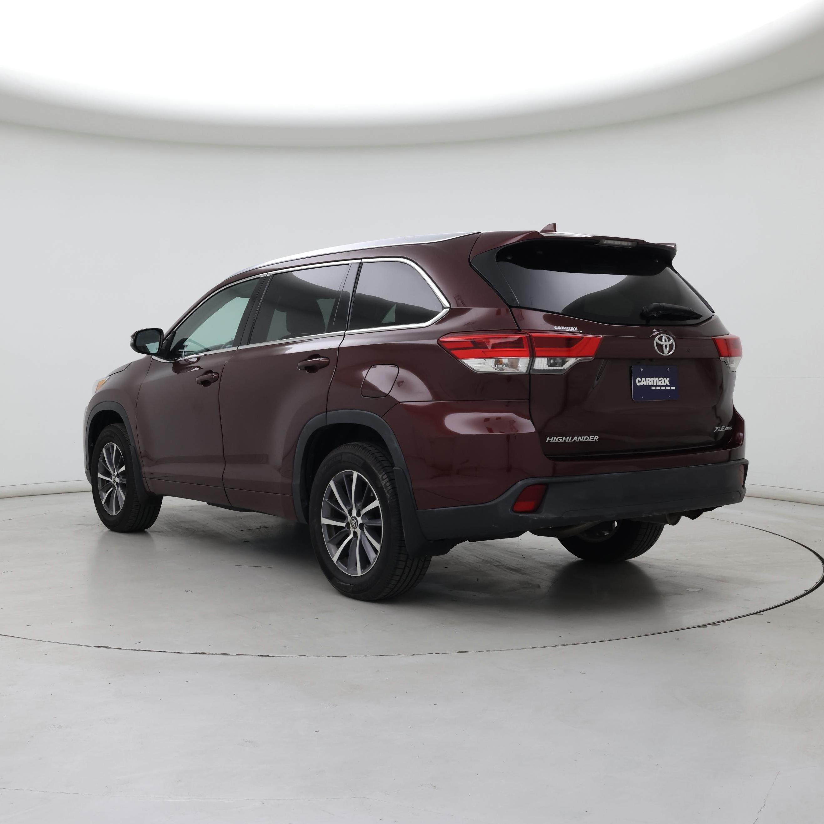 Thumbnail: 2018 Toyota Highlander - 2