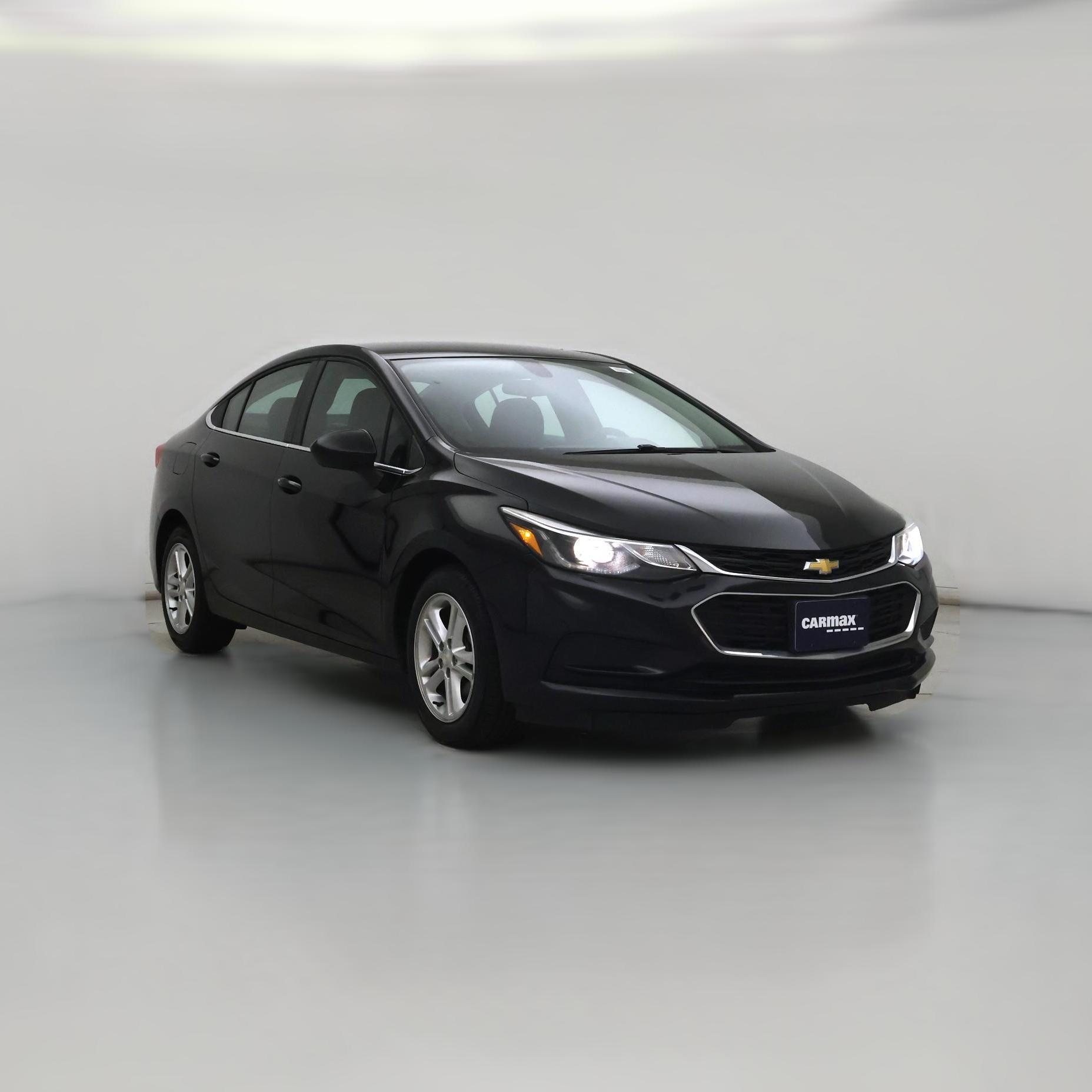 Thumbnail: 2018 Chevrolet Cruze - 1