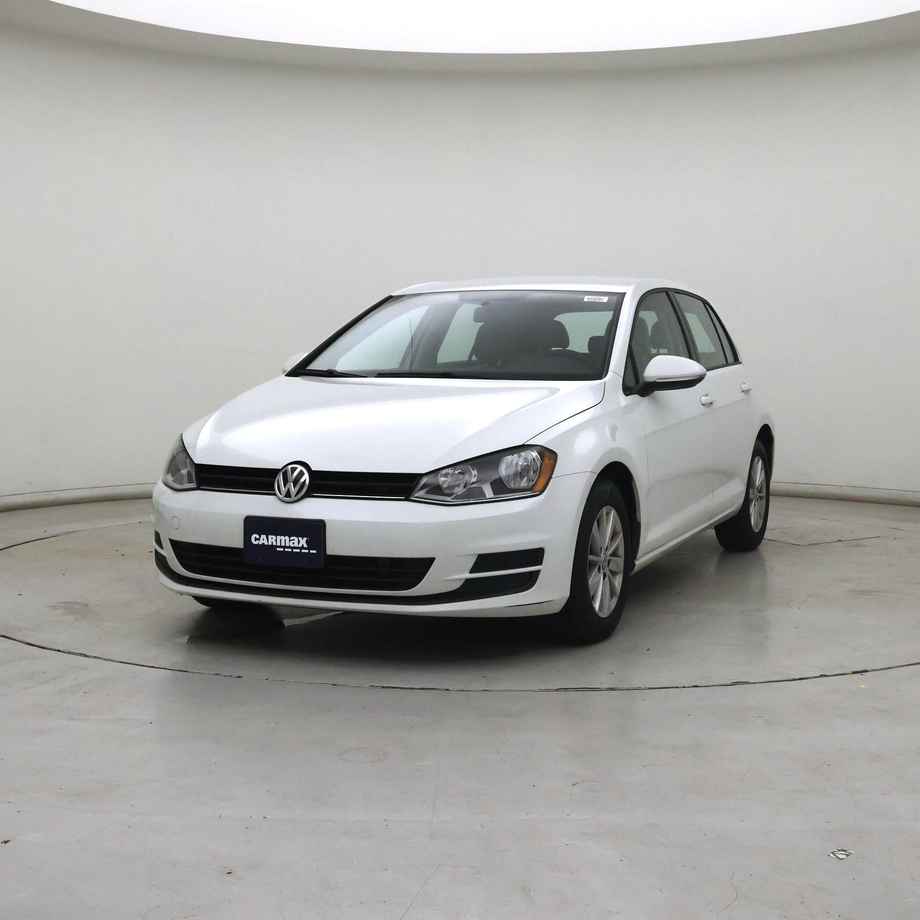 Thumbnail: 2015 Volkswagen Golf - 4