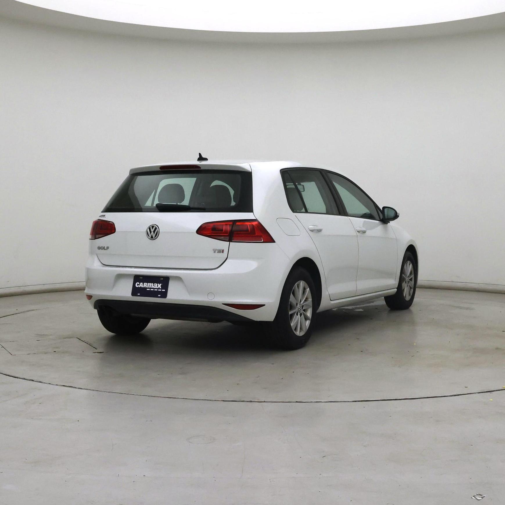 Thumbnail: 2015 Volkswagen Golf - 8