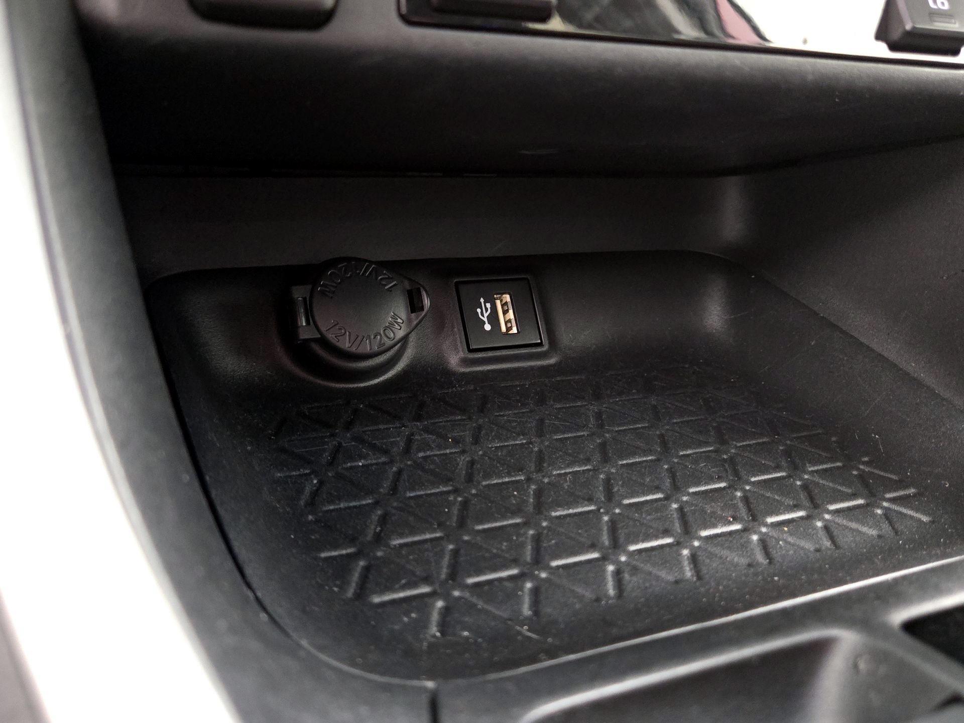 Thumbnail: 2024 Toyota RAV4 - 18