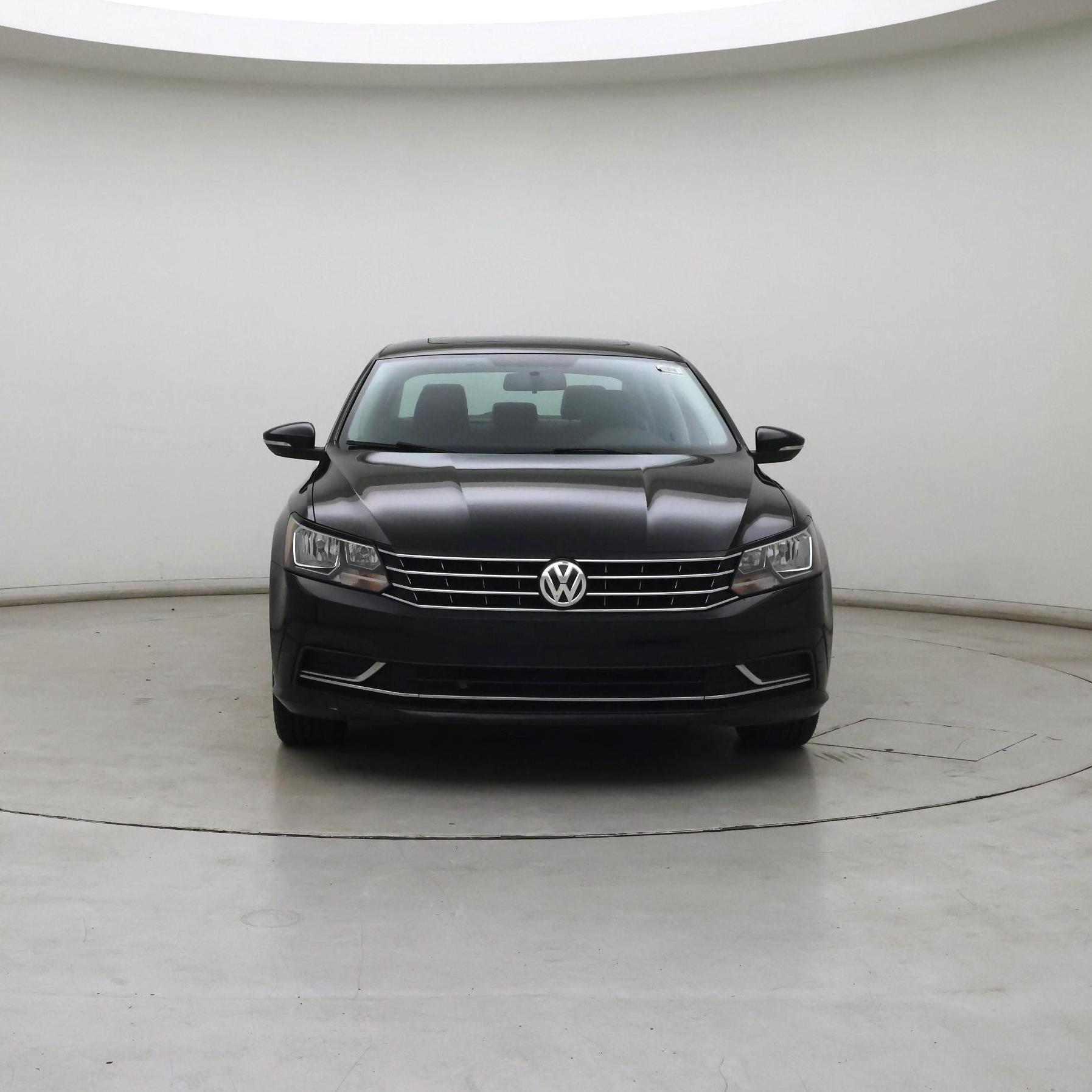 Thumbnail: 2016 Volkswagen Passat - 5