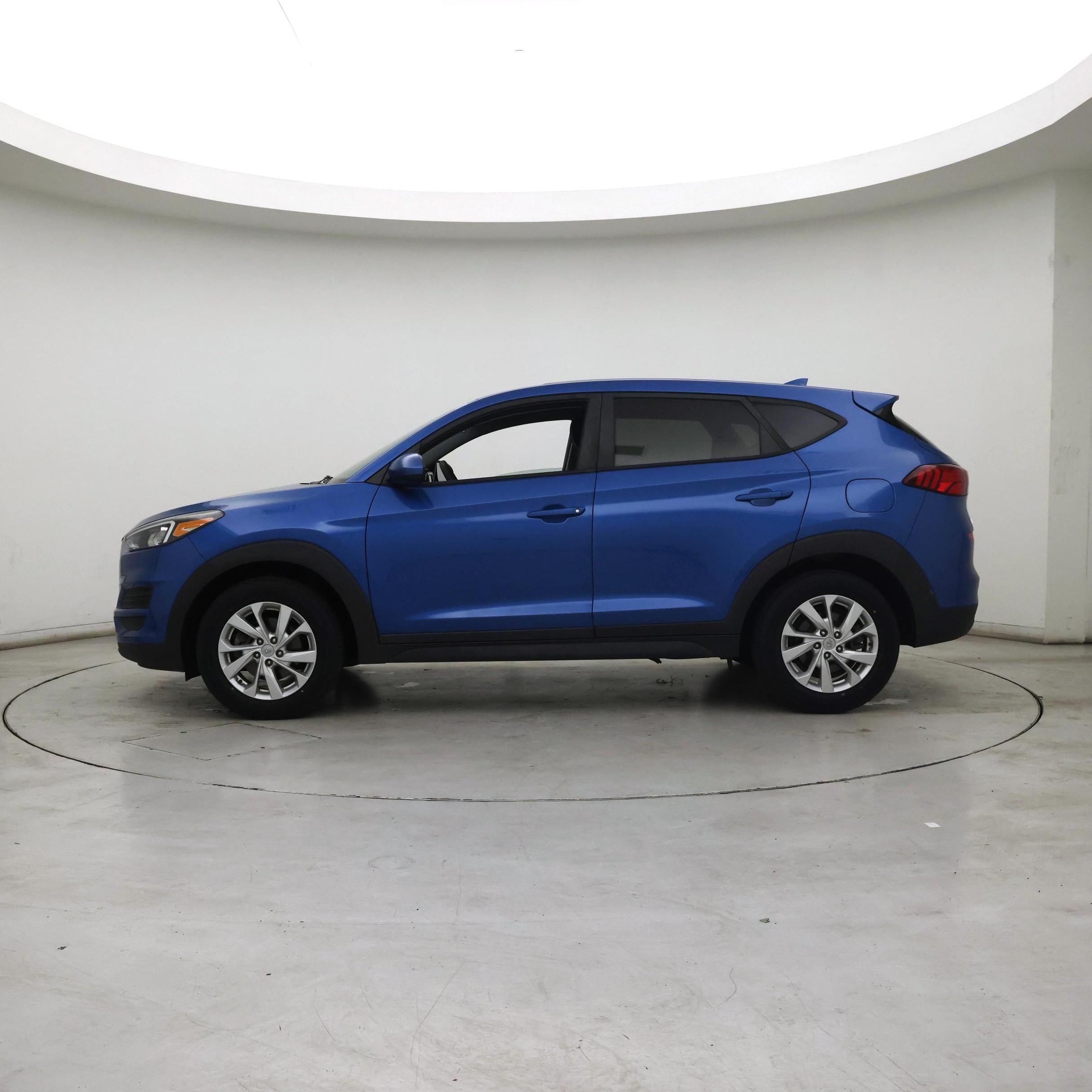 Thumbnail: 2019 Hyundai Tucson - 3