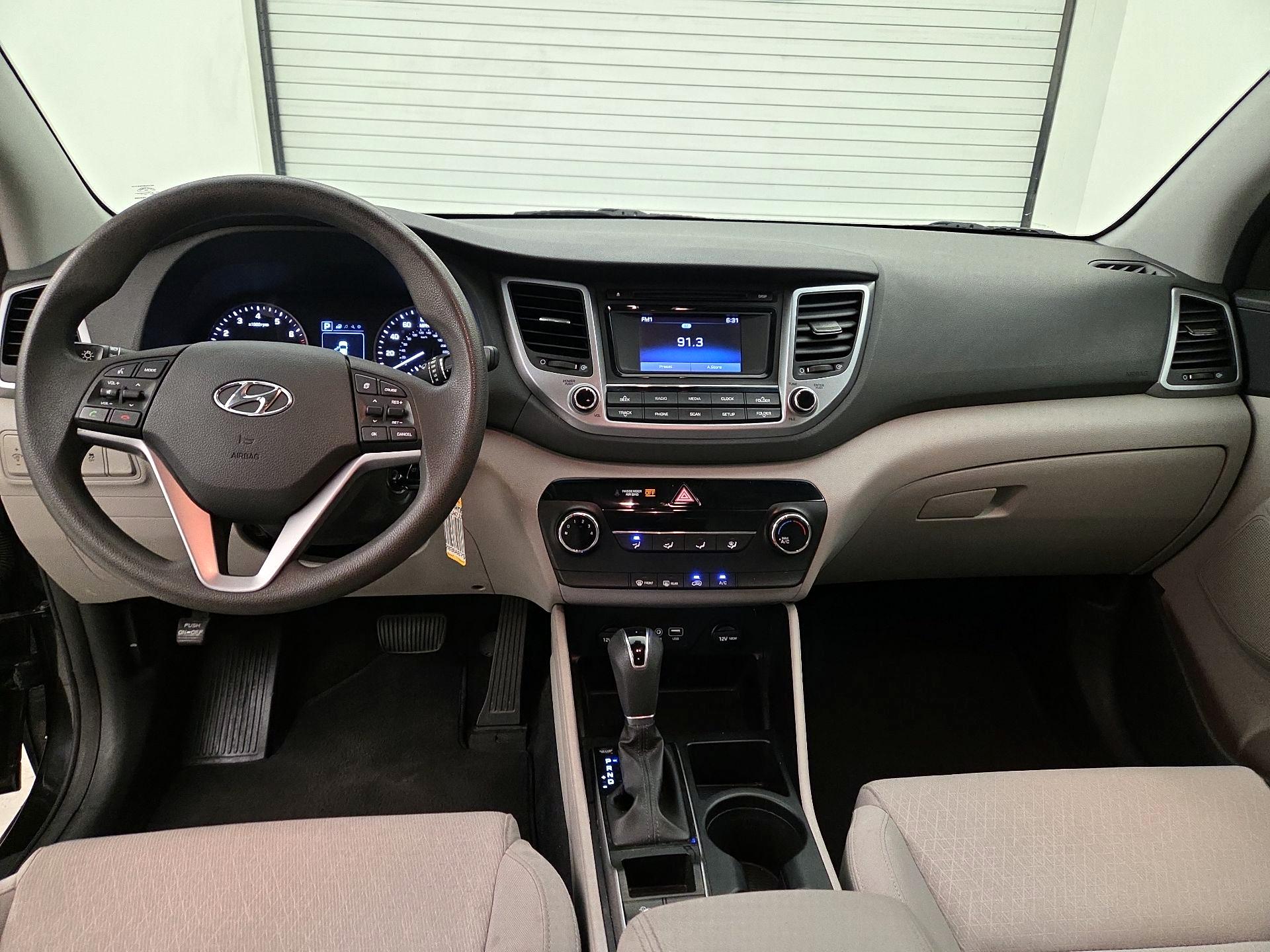 Thumbnail: 2018 Hyundai Tucson - 9