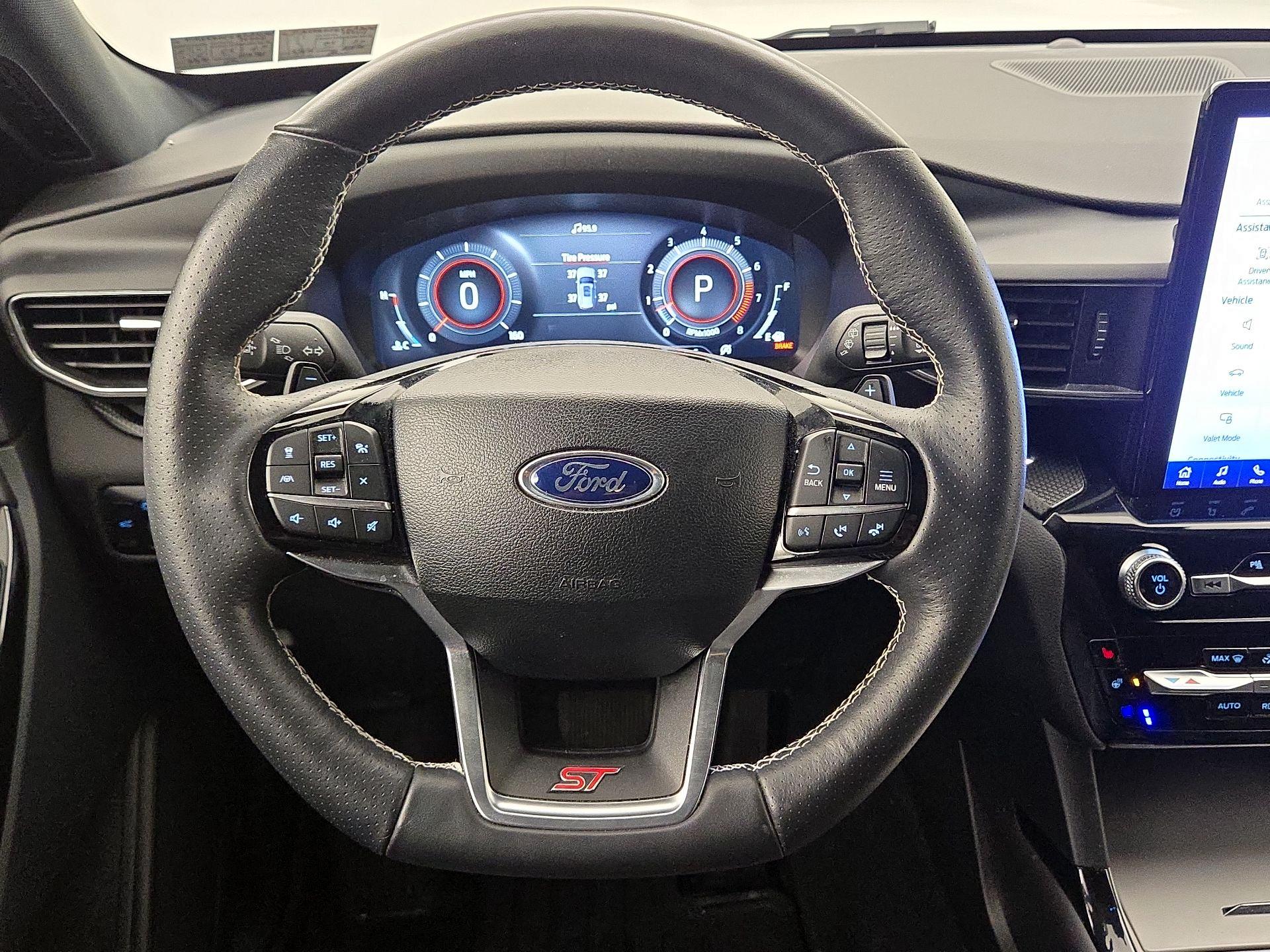 Thumbnail: 2024 Ford Explorer - 10