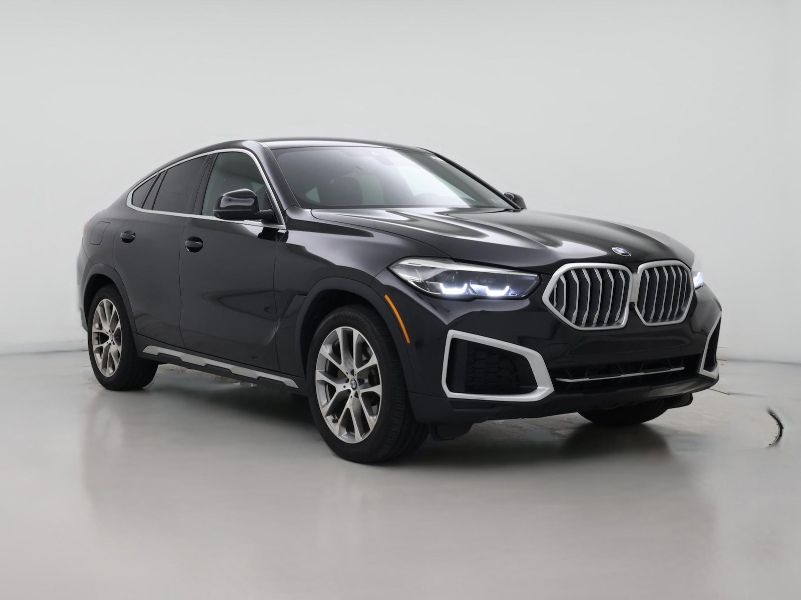 2022 BMW X6
