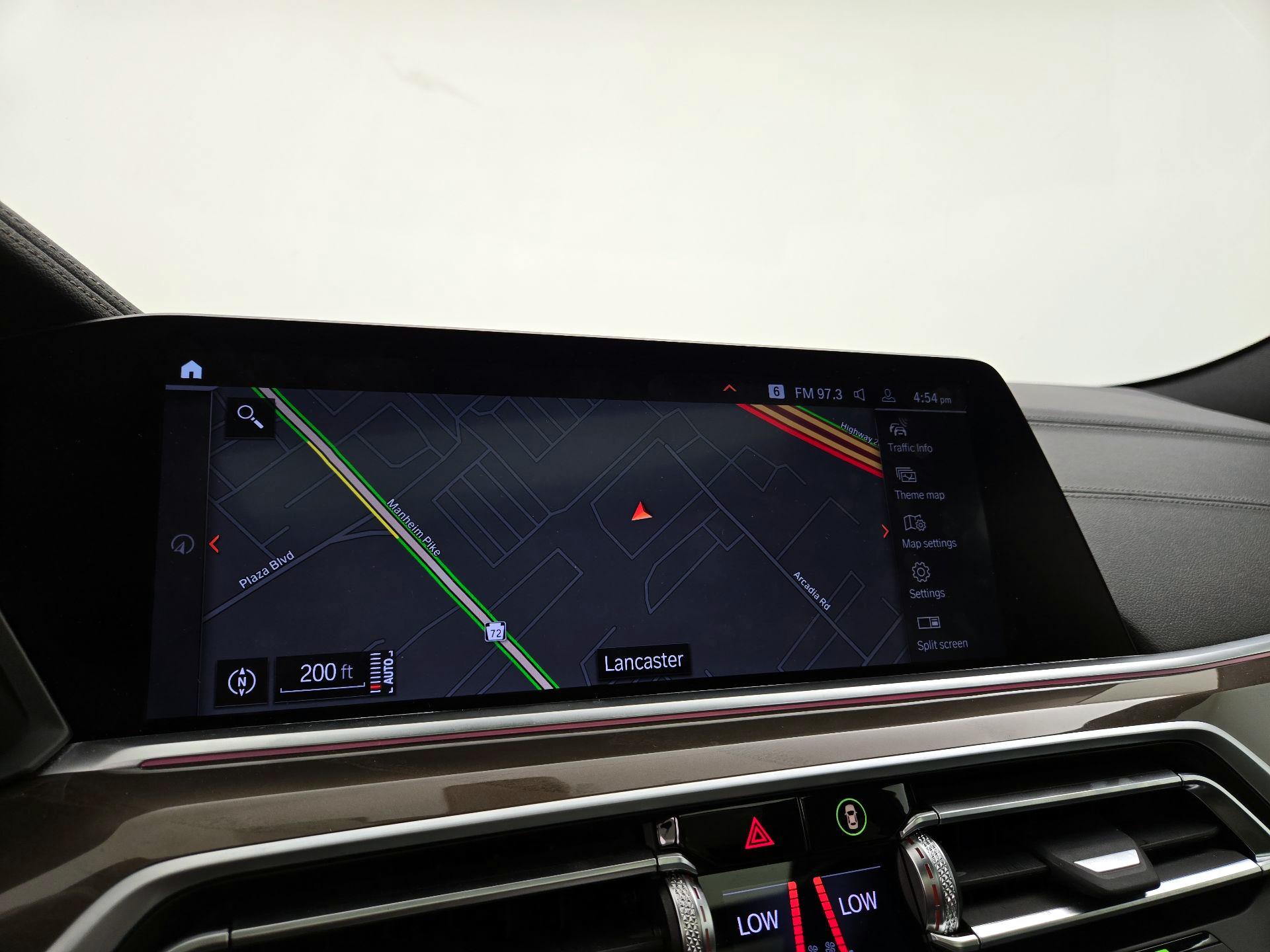 Thumbnail: 2022 BMW X6 - 14