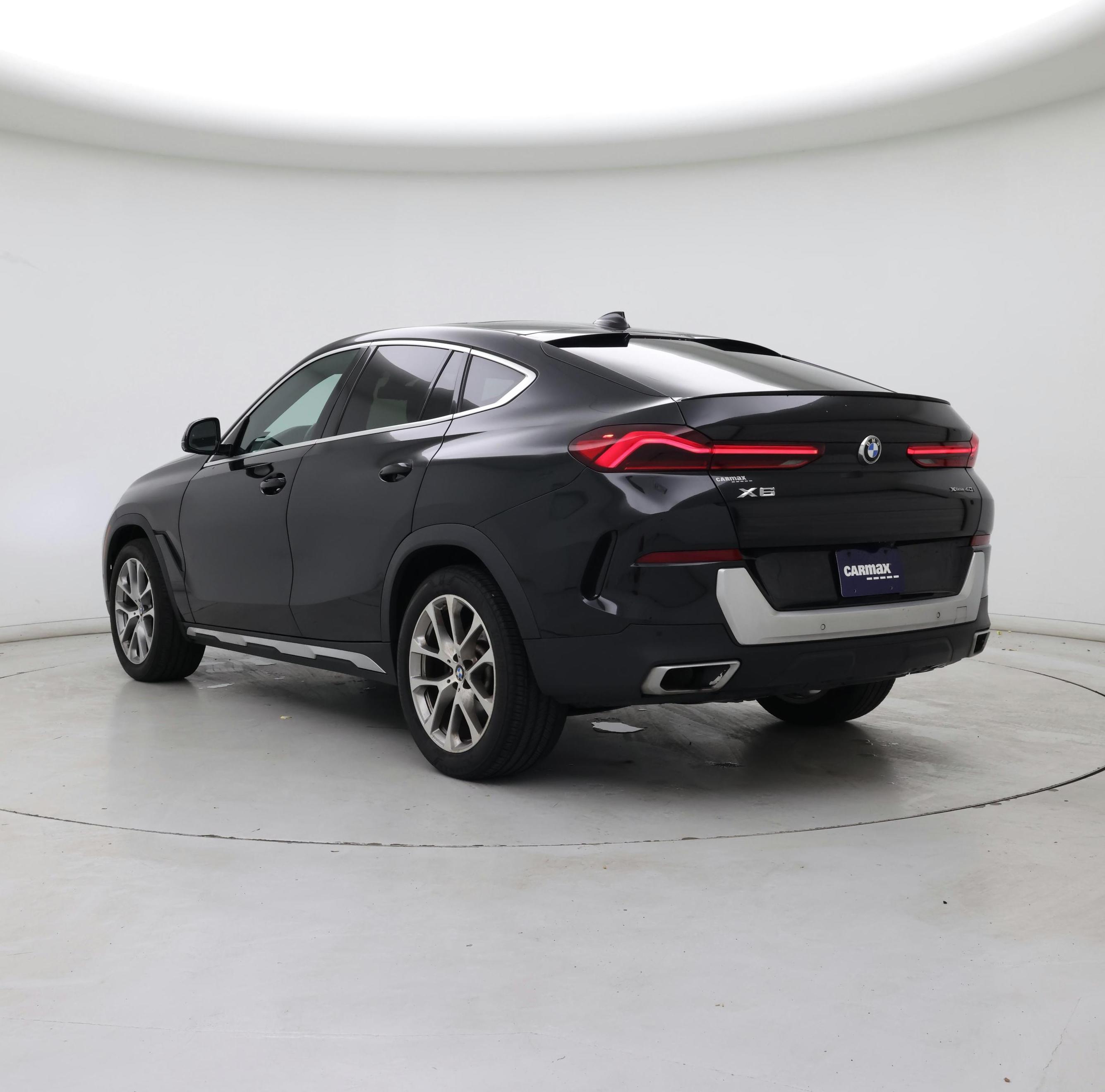 Thumbnail: 2022 BMW X6 - 2