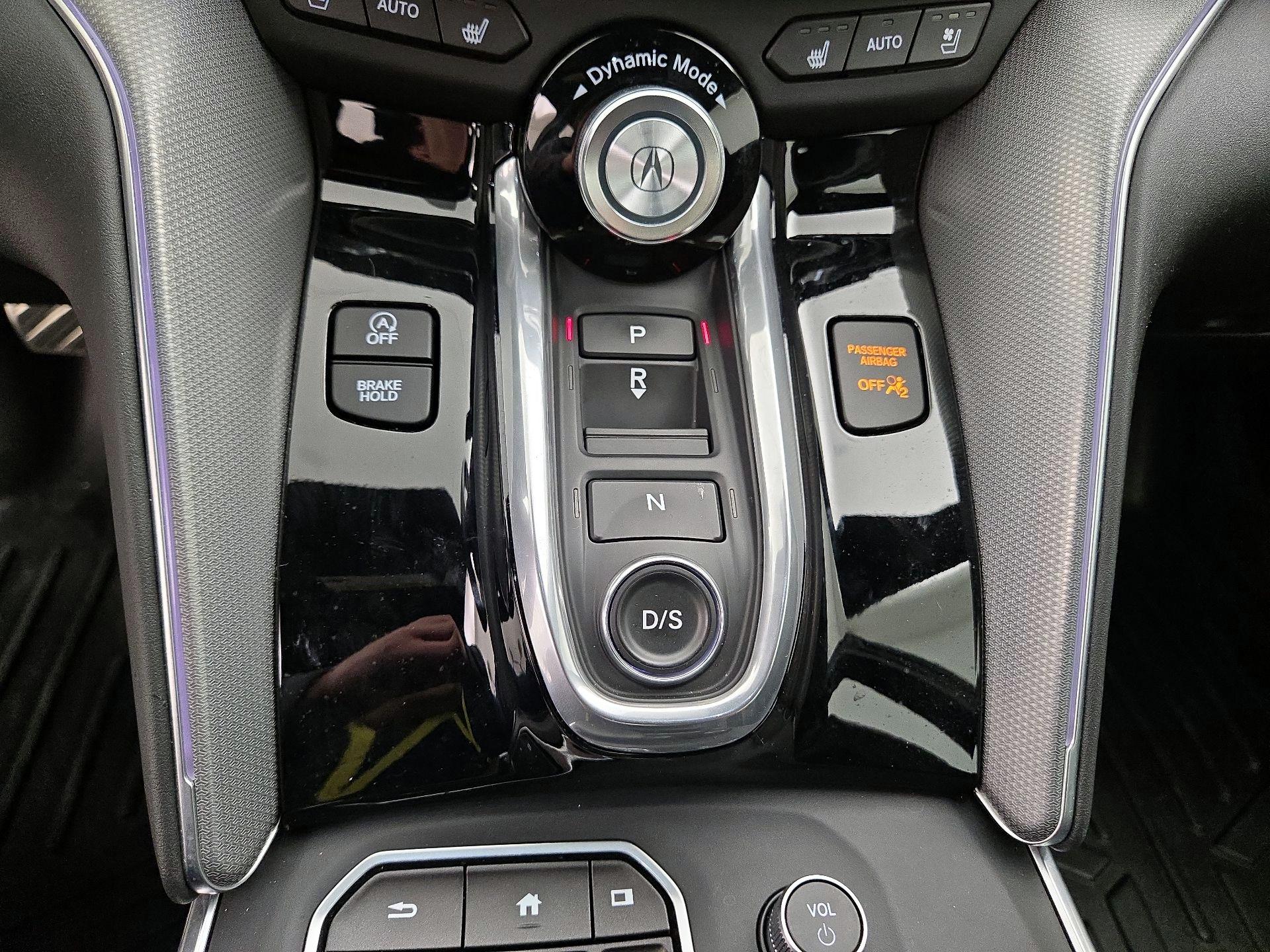 Thumbnail: 2024 Acura TLX - 18