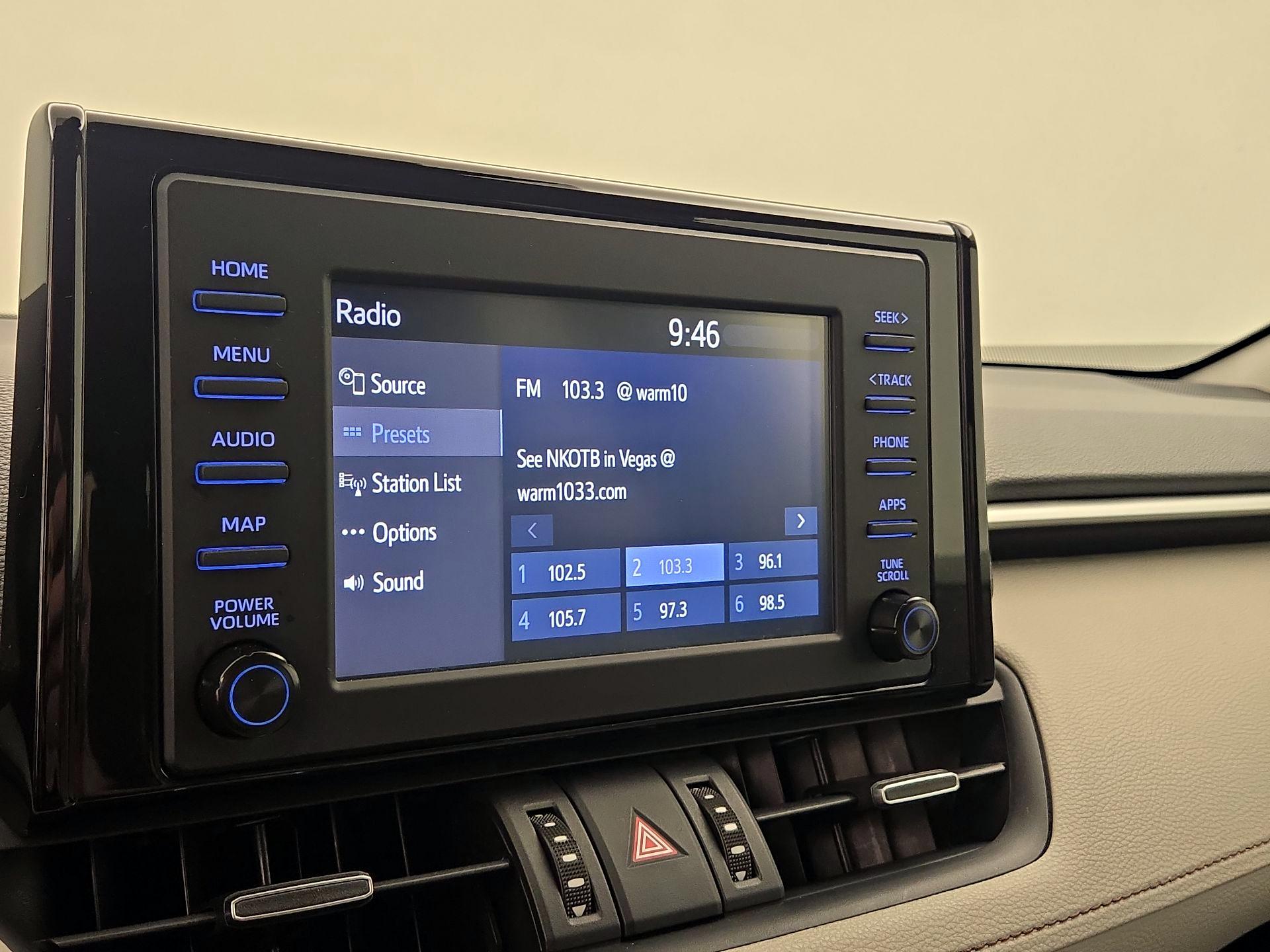 Thumbnail: 2019 Toyota RAV4 - 15