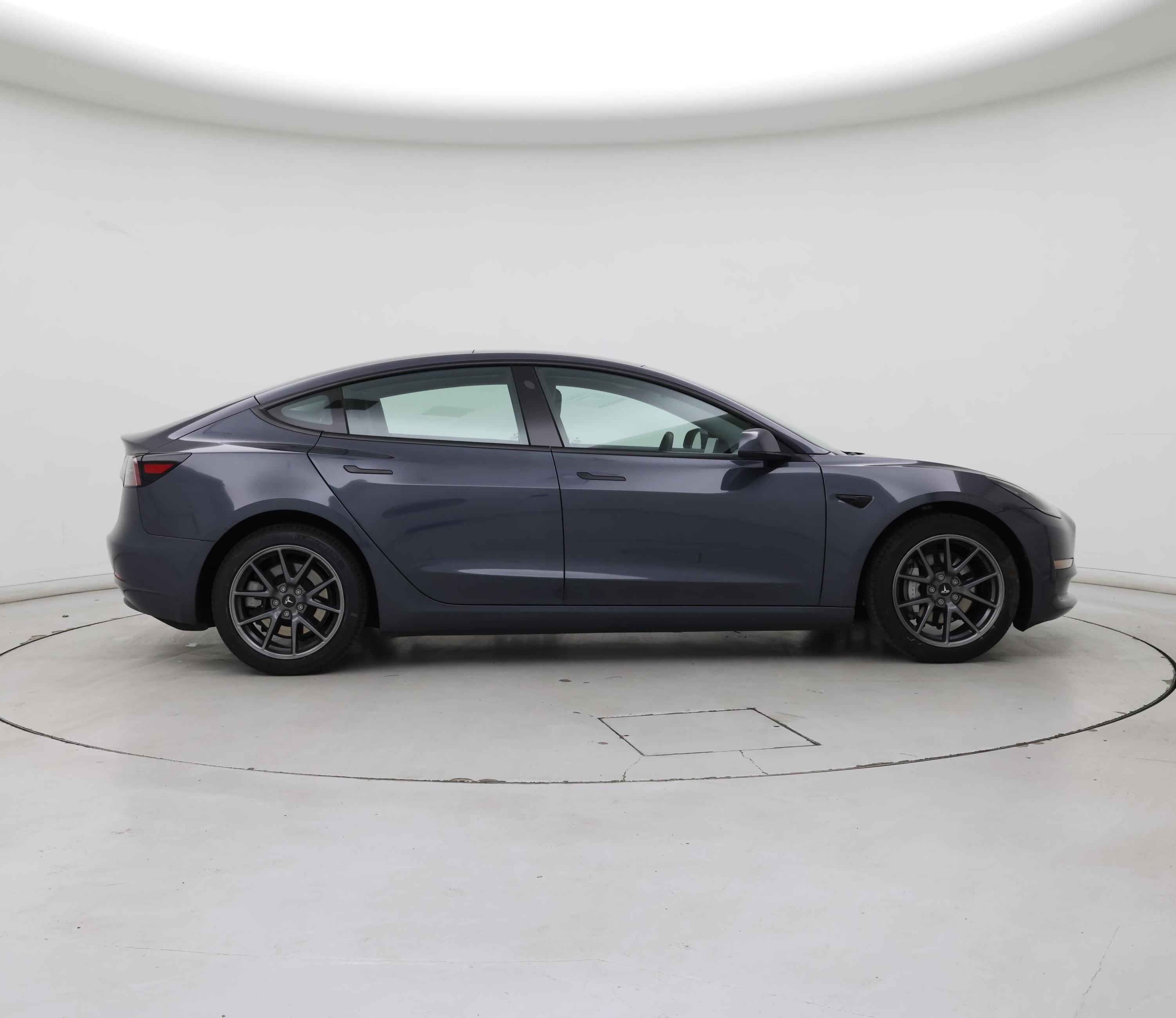 Thumbnail: 2023 Tesla Model 3 - 7