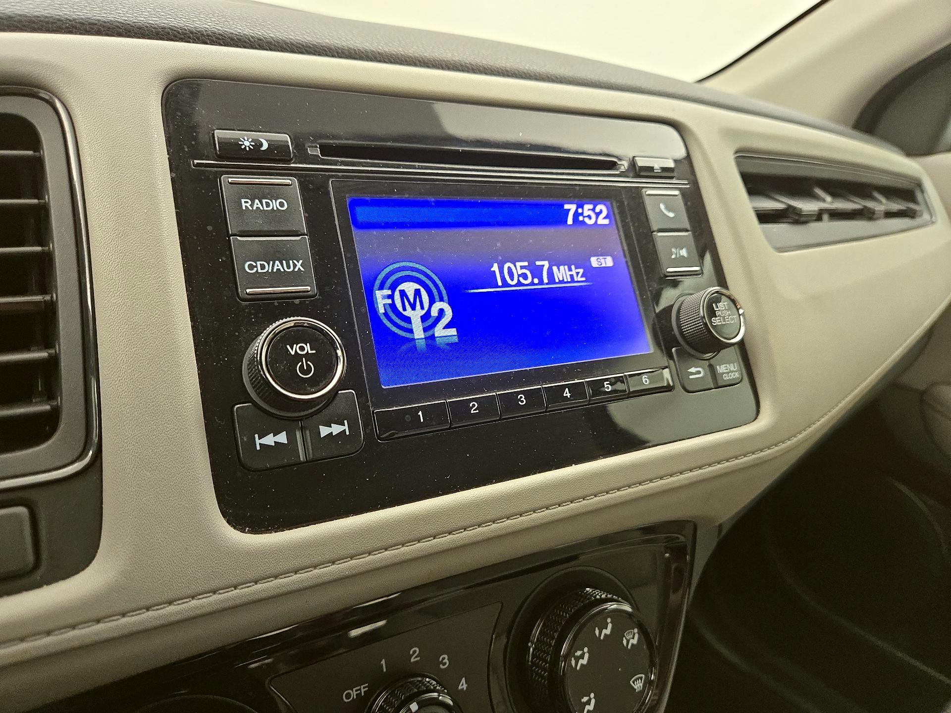 Thumbnail: 2016 Honda HR-V - 15