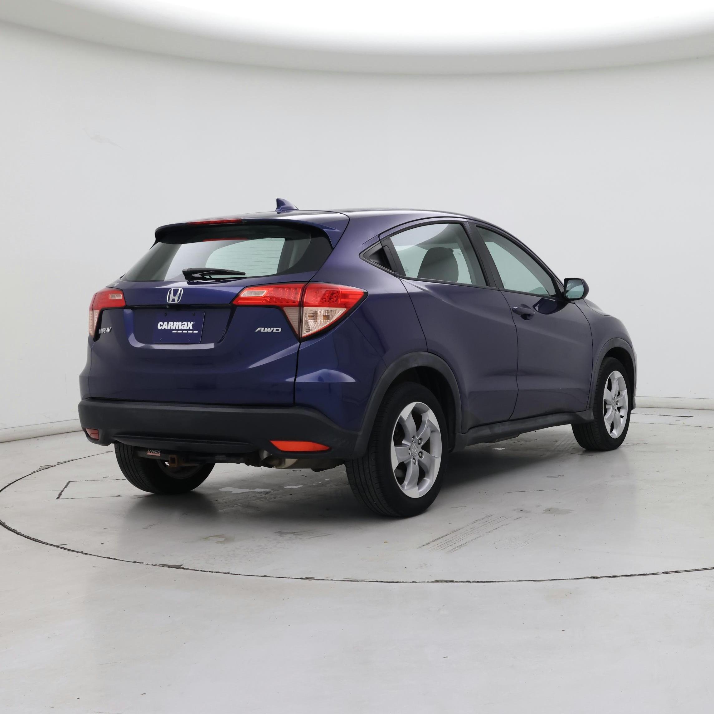 Thumbnail: 2016 Honda HR-V - 8