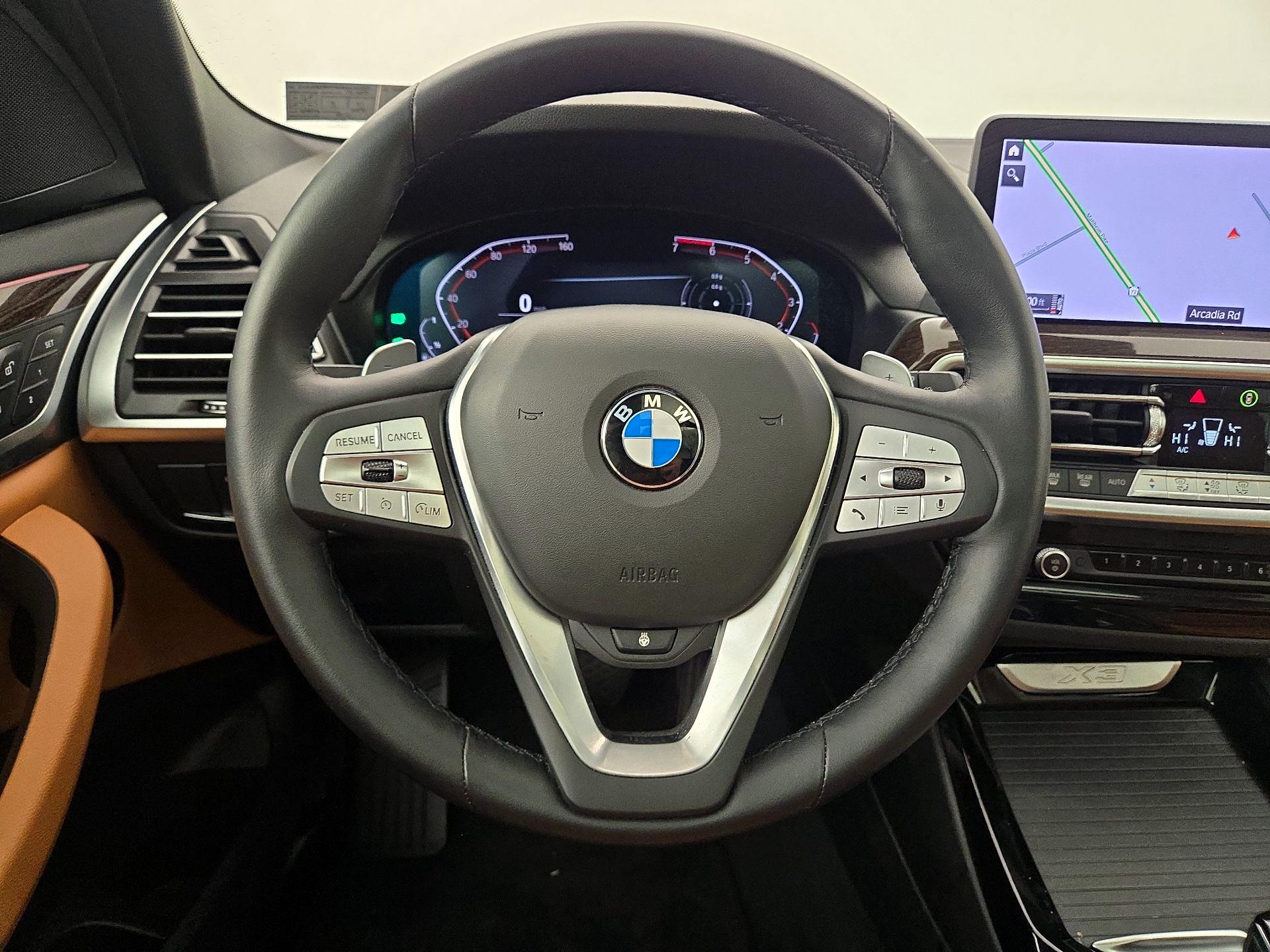 Thumbnail: 2022 BMW X3 - 10