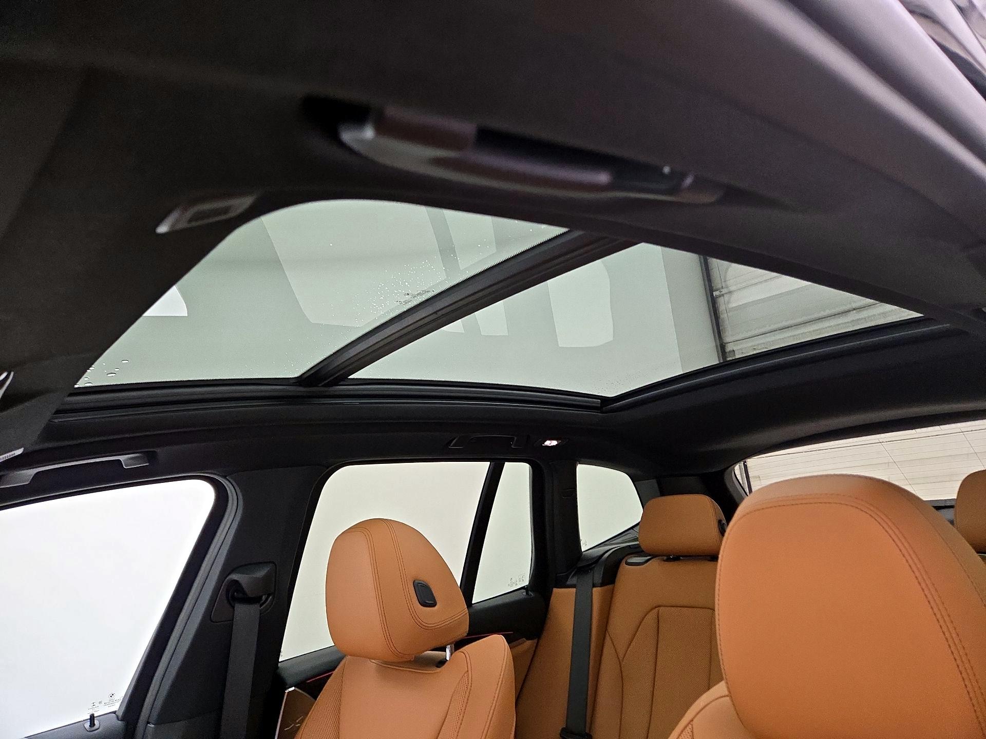 Thumbnail: 2022 BMW X3 - 20