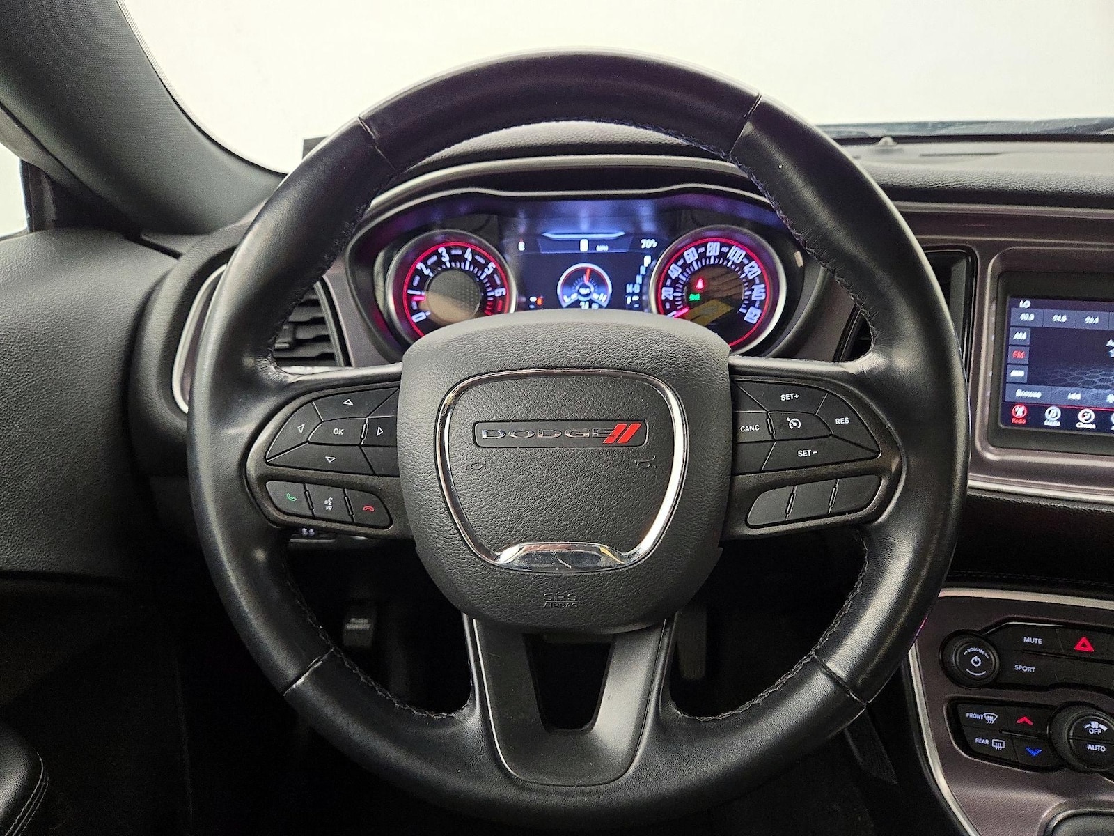 2021 Dodge Challenger SXT - Photo 11