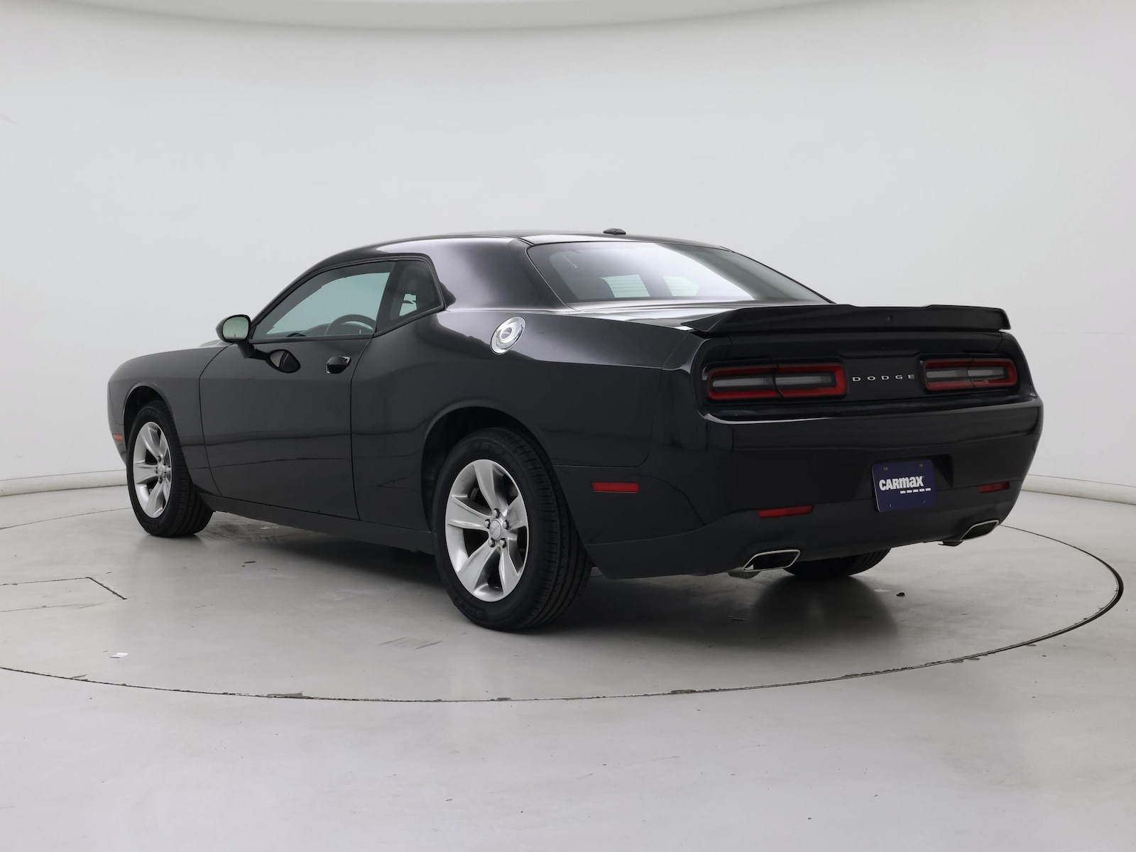 2021 Dodge Challenger SXT - Photo 3