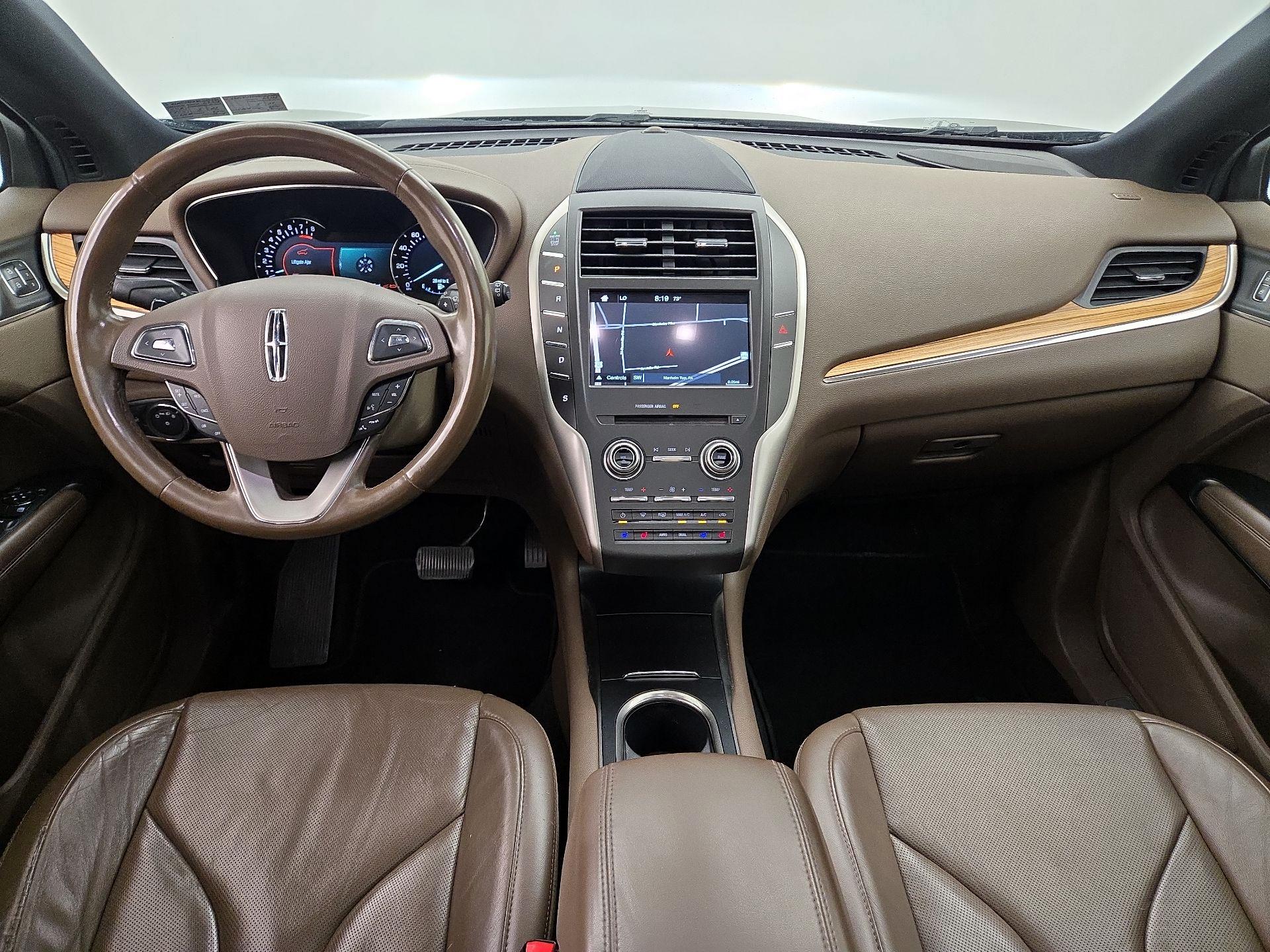 Thumbnail: 2016 Lincoln MKC - 9