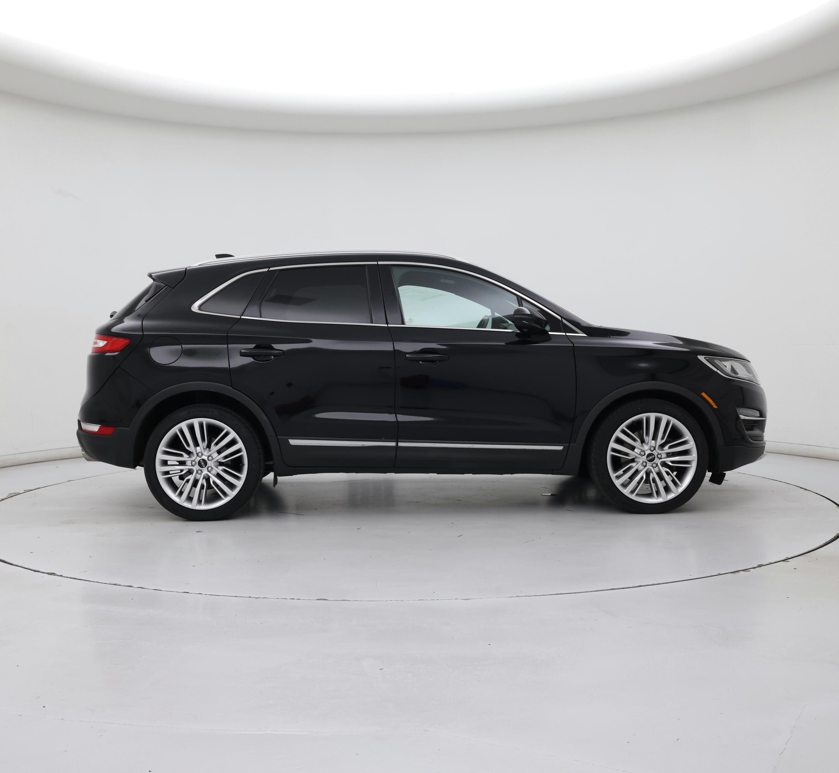 Thumbnail: 2016 Lincoln MKC - 7