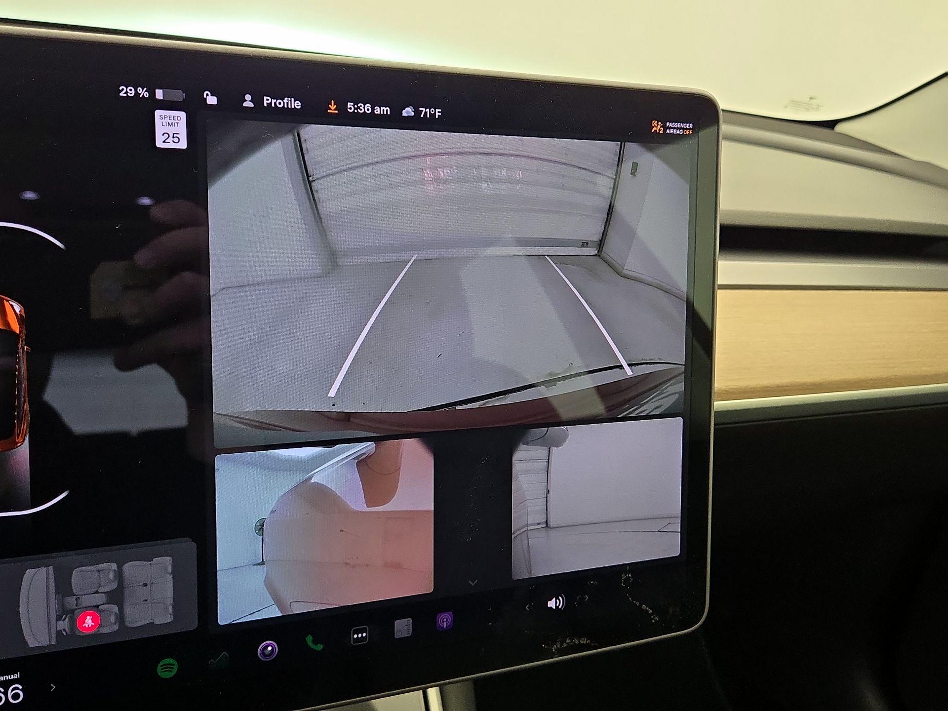 Thumbnail: 2020 Tesla Model 3 - 14
