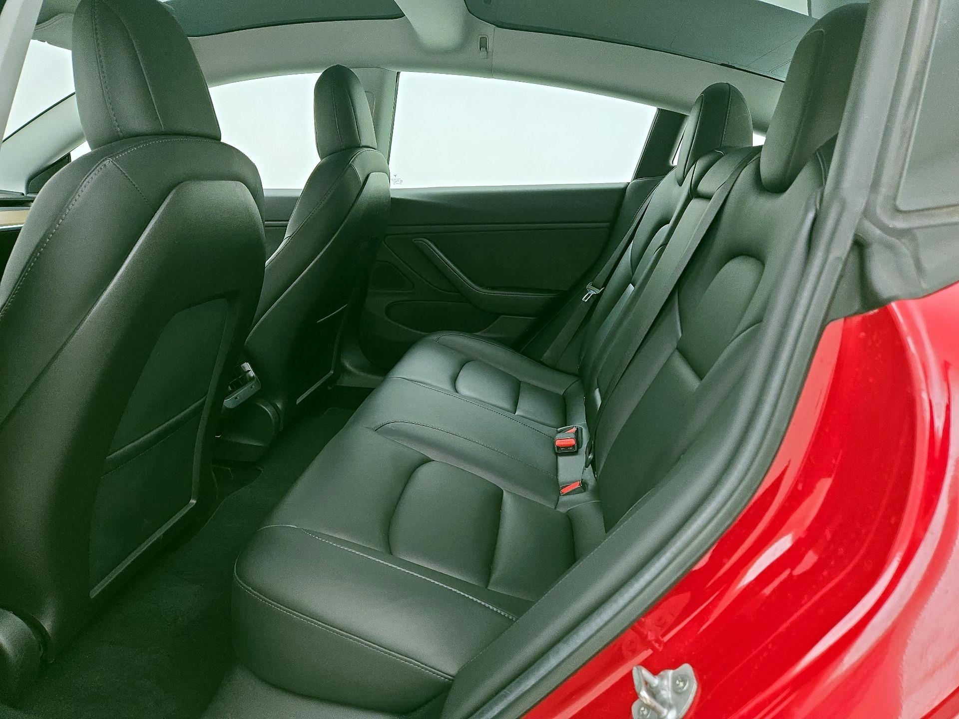 Thumbnail: 2020 Tesla Model 3 - 19