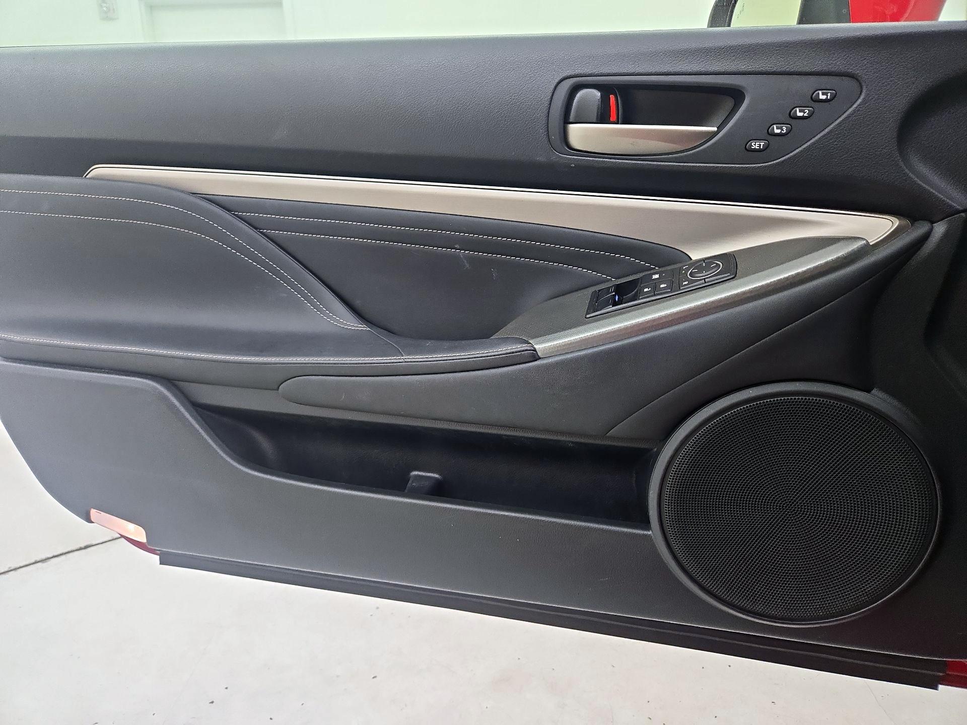 Thumbnail: 2015 Lexus RC - 12